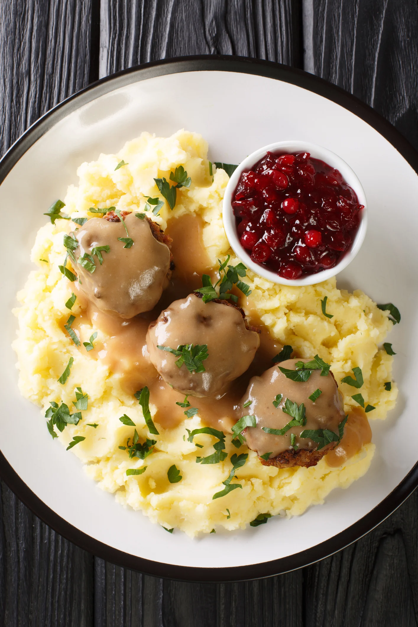 Slow cooker Swedish meatballs