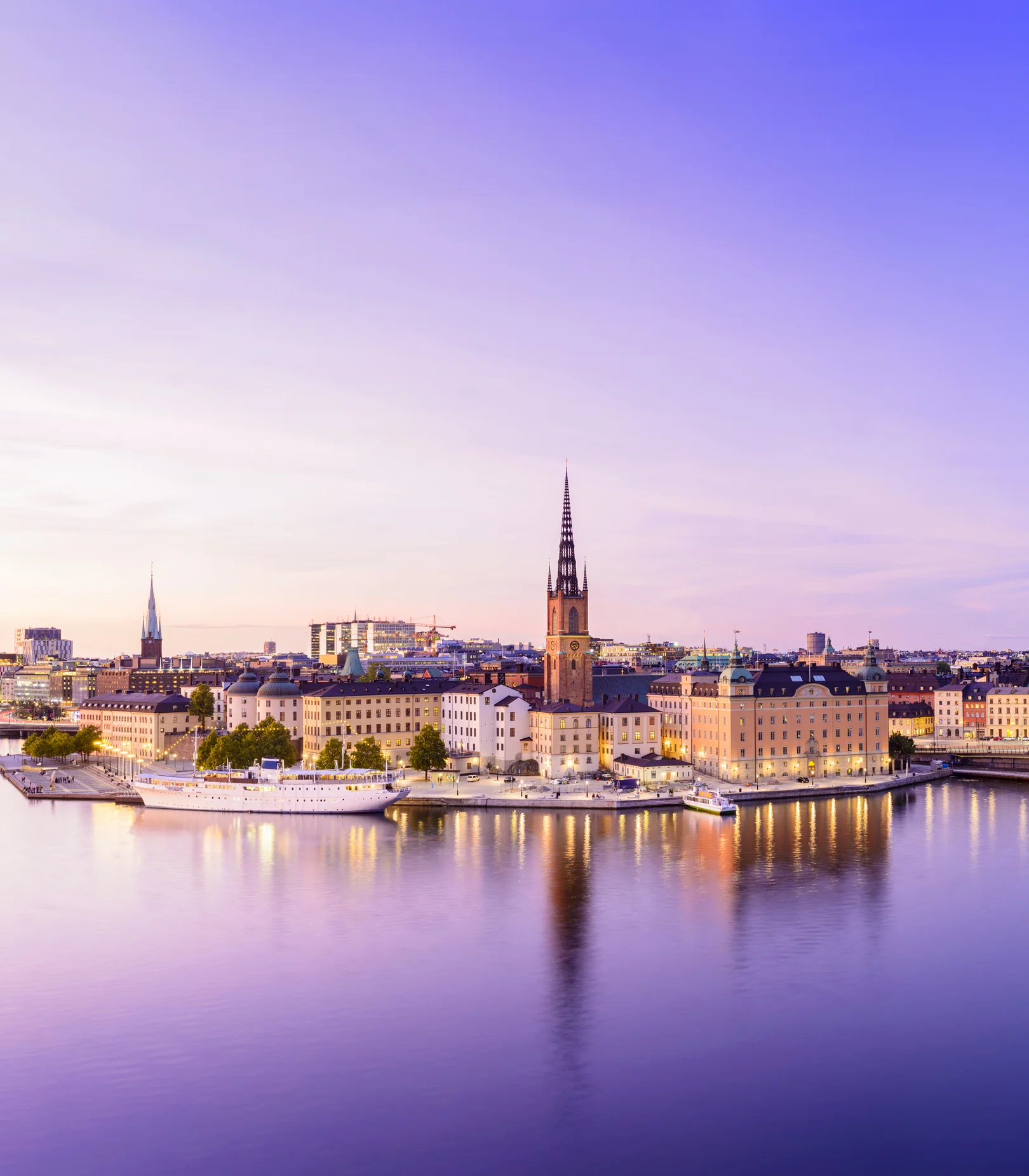 The World’s 25 Most Beautiful Cities, According to Science