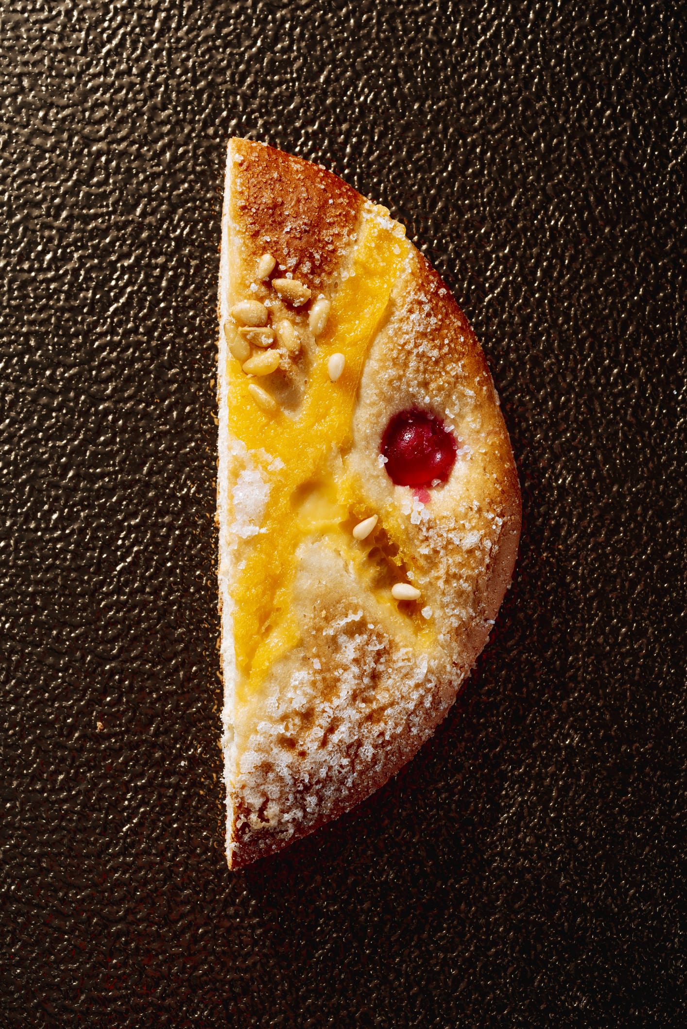 25 custard cakes that are both old-school and on-trend at the same time