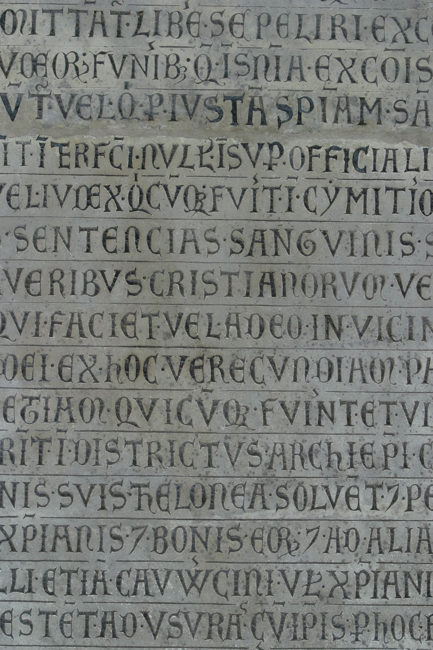 Ithaca, una inteligencia artificial que analiza y reconstruye textos antiguos