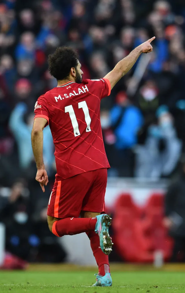 استفتاء.. من هو اللاعب الأفضل في تاريخ الدوري الإنجليزي؟