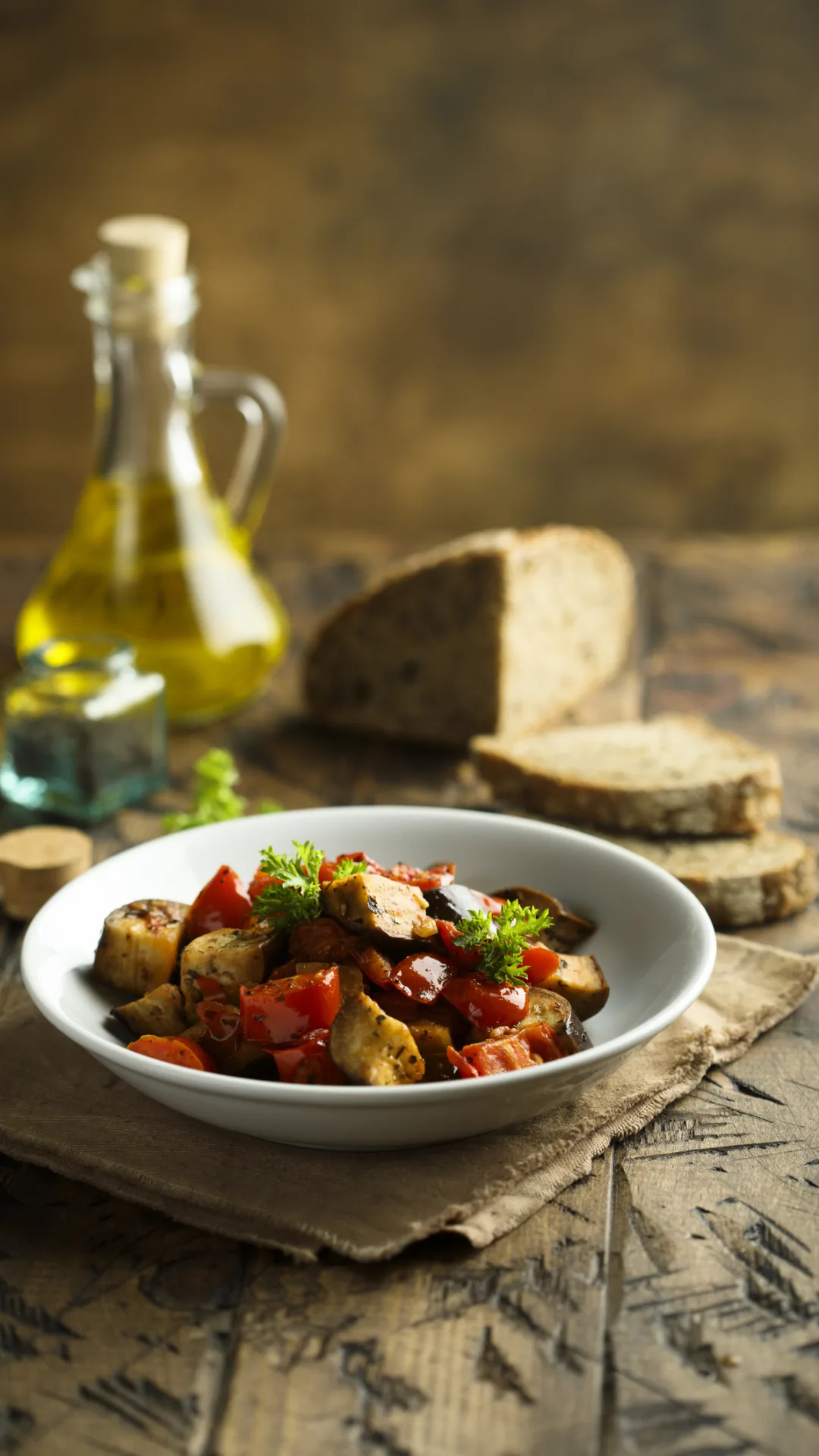 Sigue esta sencilla receta para preparar una Caponata Siciliana, un platillo italiano único