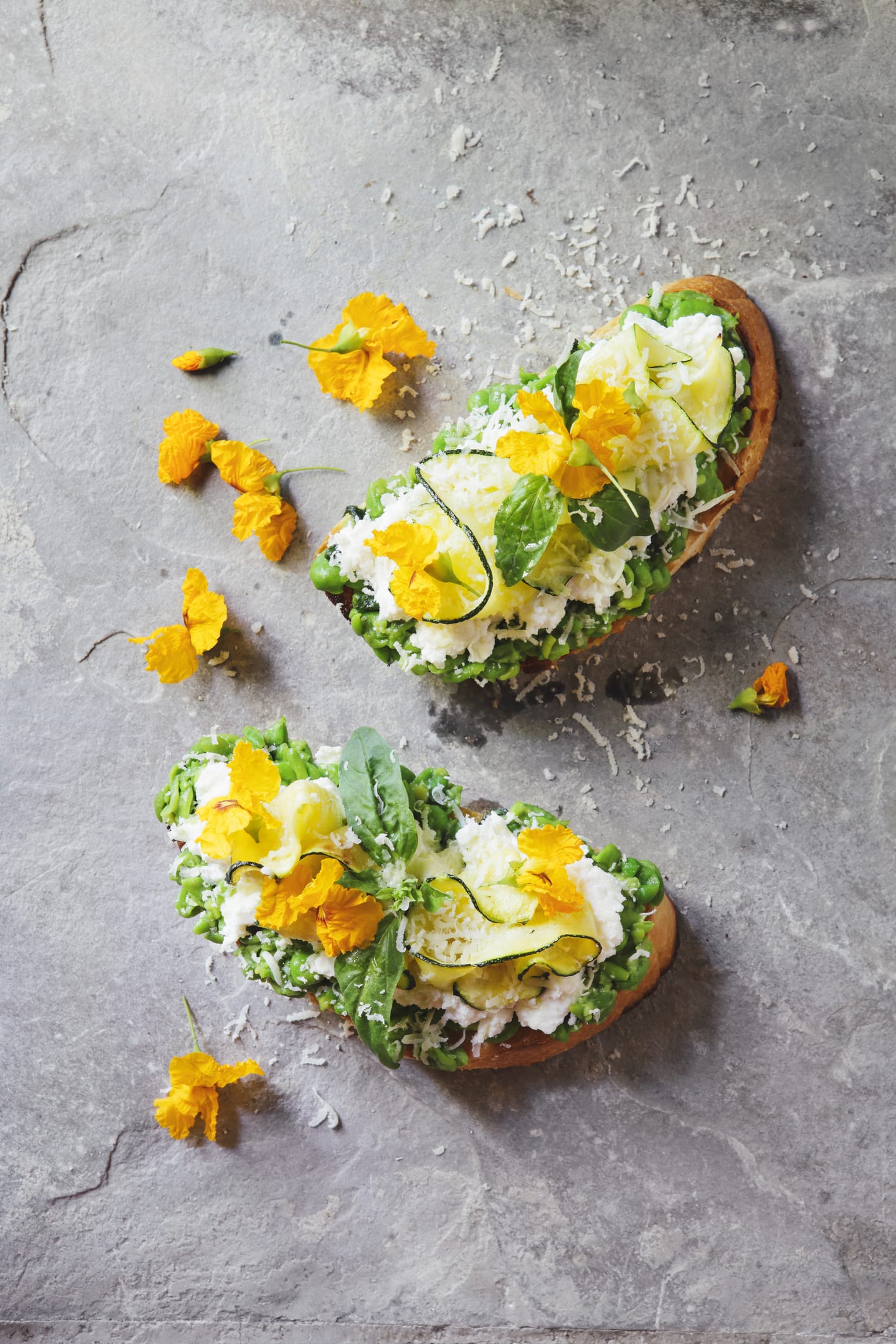 Artist stuns Instagram by using just toast, fruit and mashed potato
