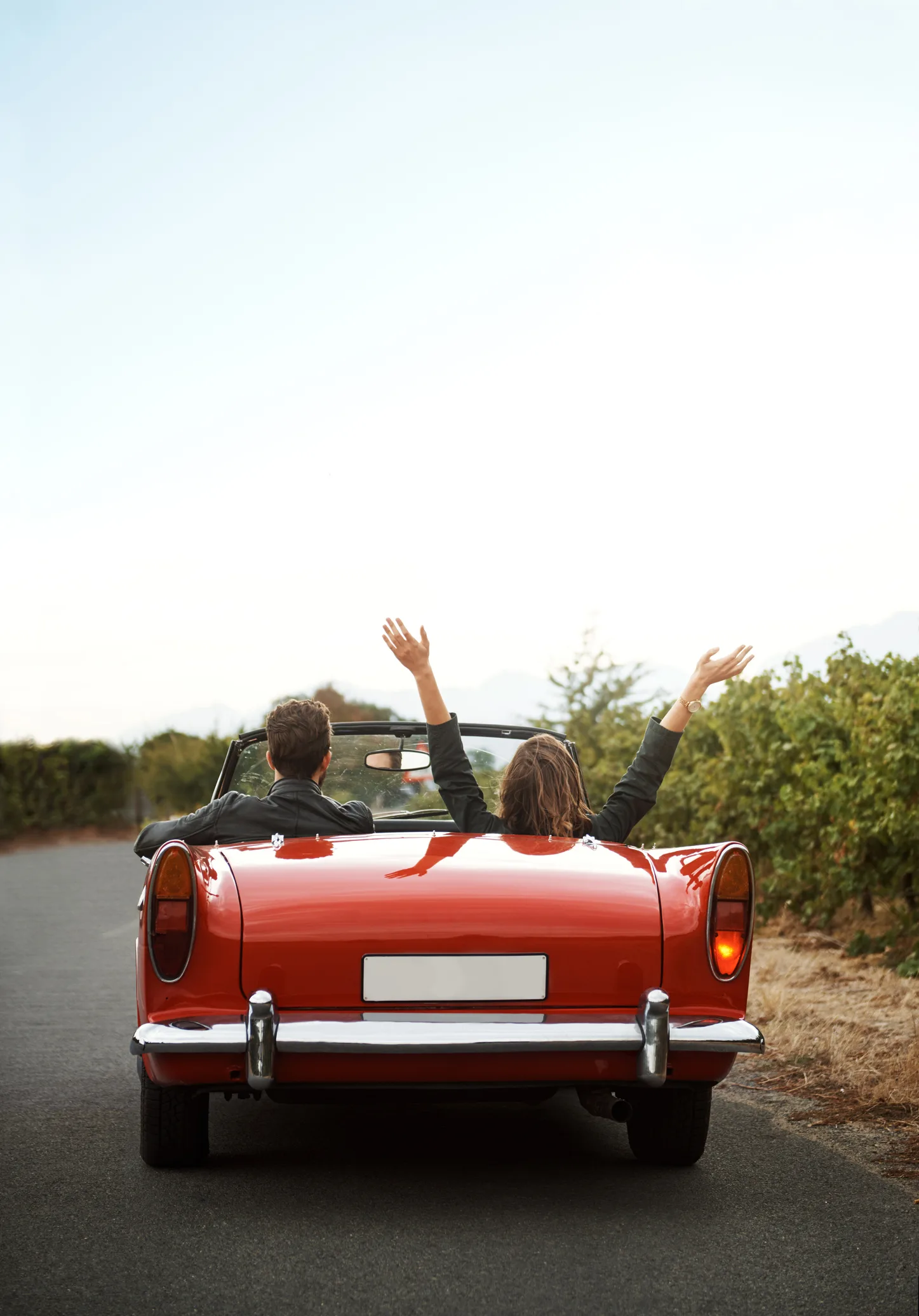 Los mejores consejos para ahorrar dinero si alquilas un coche este verano