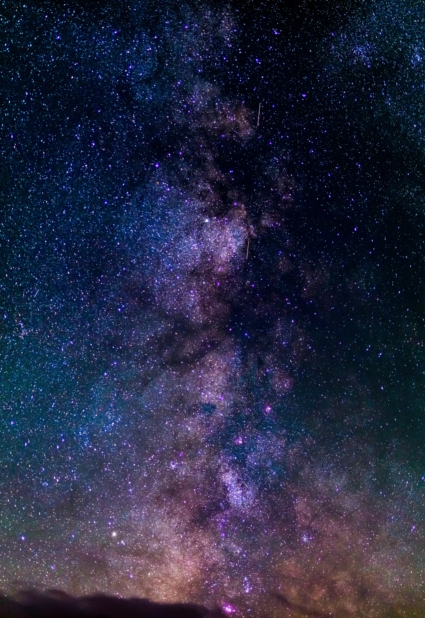Cientistas descobrem três planetas se formando em torno de estrela binária