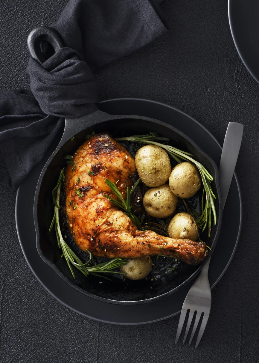 Roast chicken with potatoes and haloumi