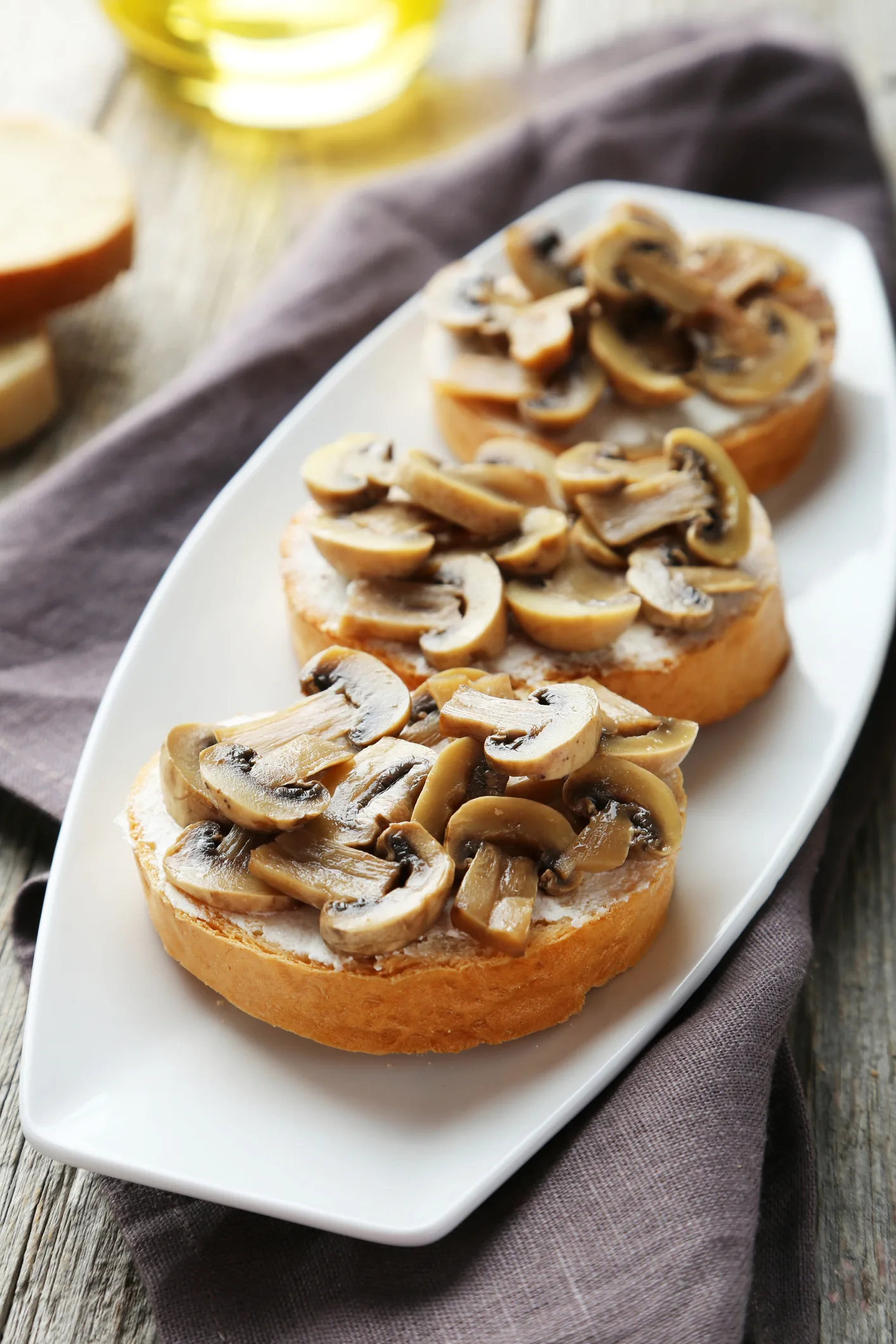 Five celebrity recipes ideal for celebrating the Platinum Jubliee