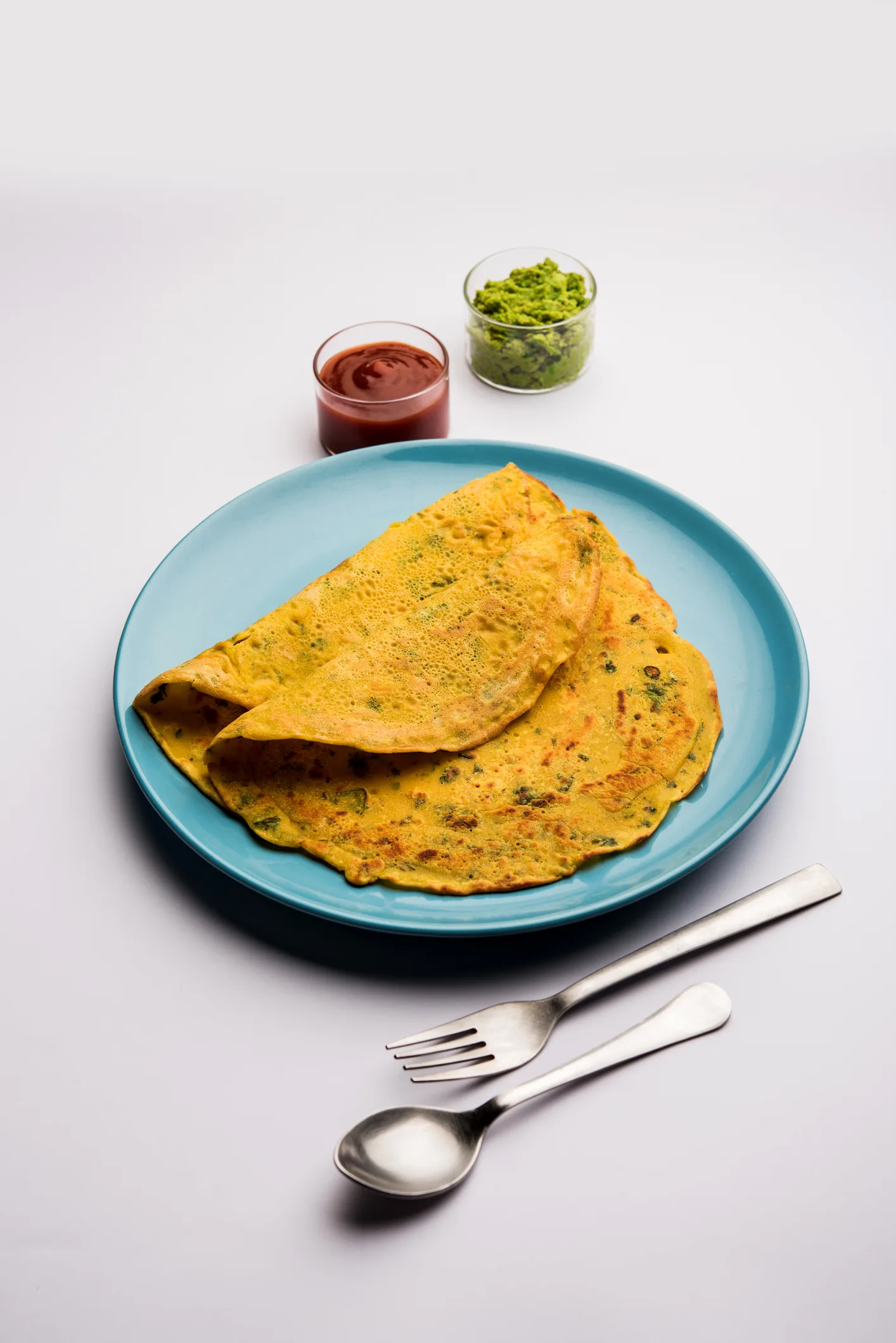 Besan Chilla: Look no further for a high-protein, gluten-free delicious breakfast recipe