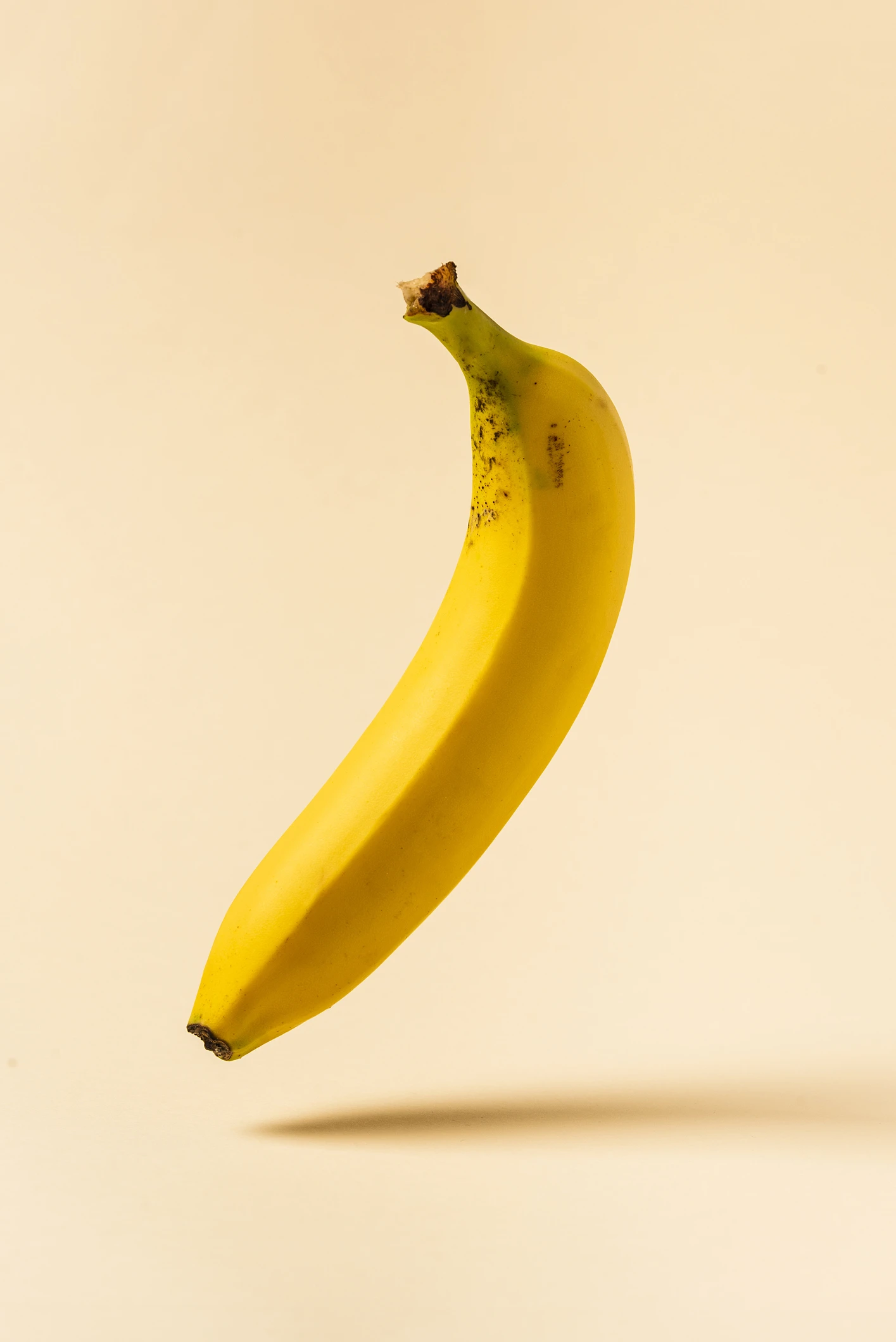 Krass! Dieser skurrile TikTok-Trend hilft gegen Augenringe