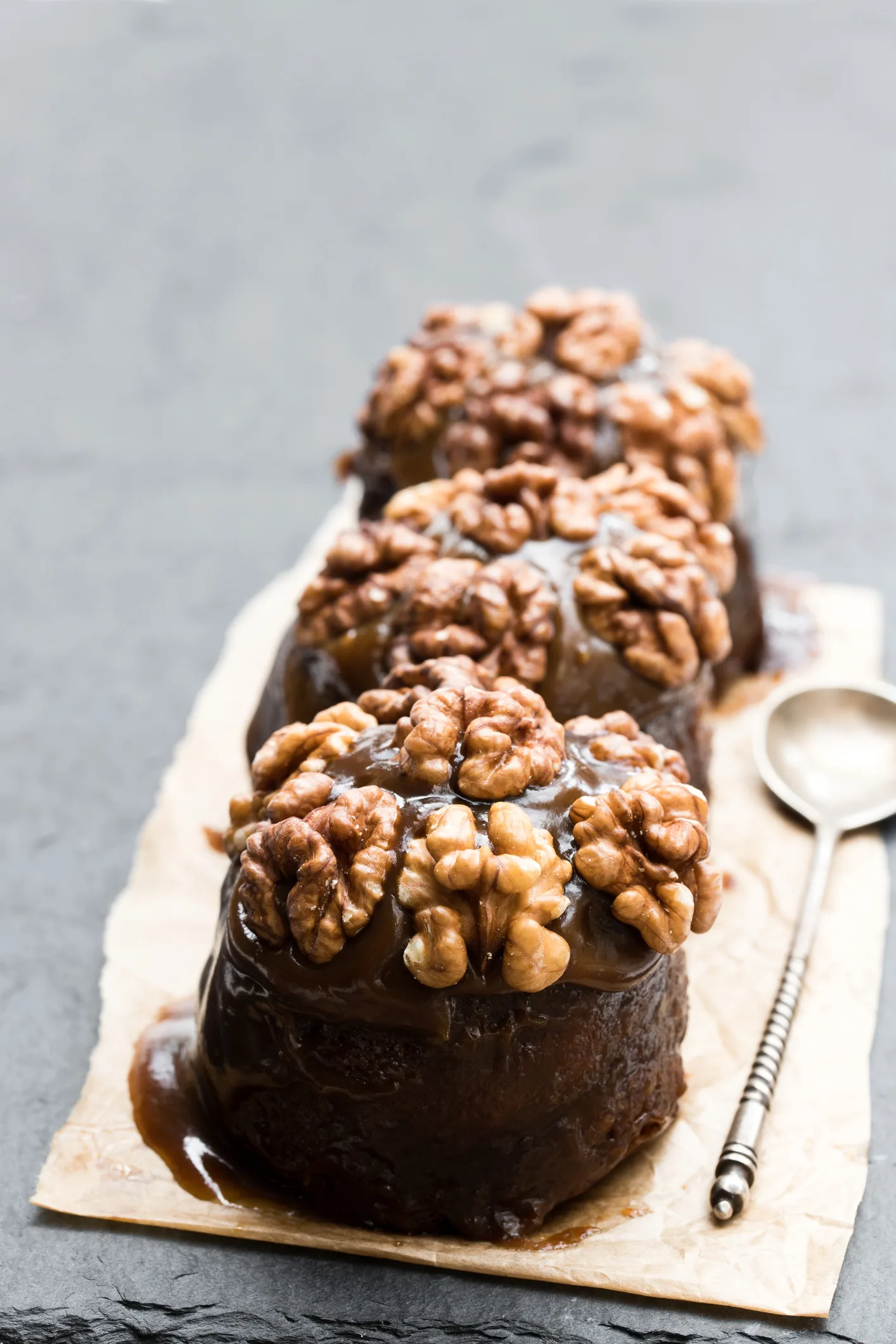 Sticky date pudding creams