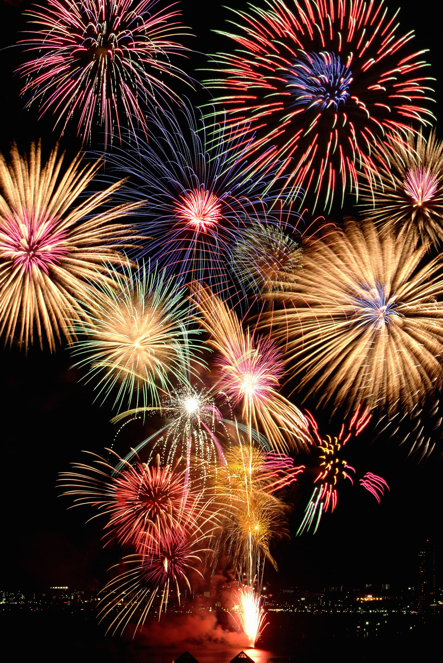 เทศกาลพลุพัทยา 2565 จัดวันไหนหาดอะไร พร้อมแนะนำโรงแรมที่พัก