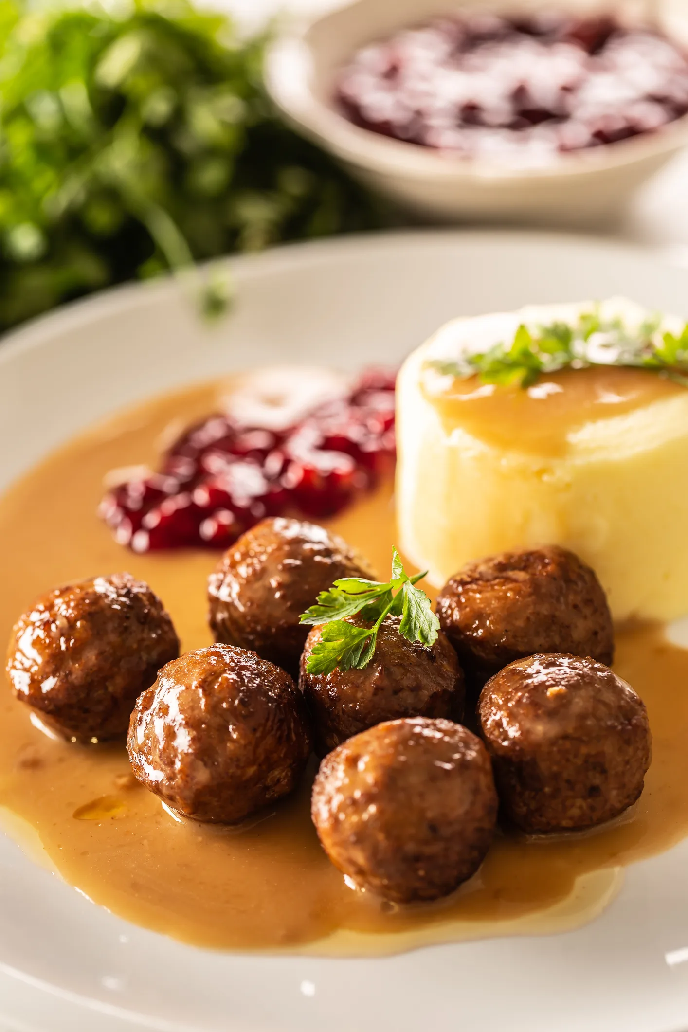 Slow cooker Swedish meatballs