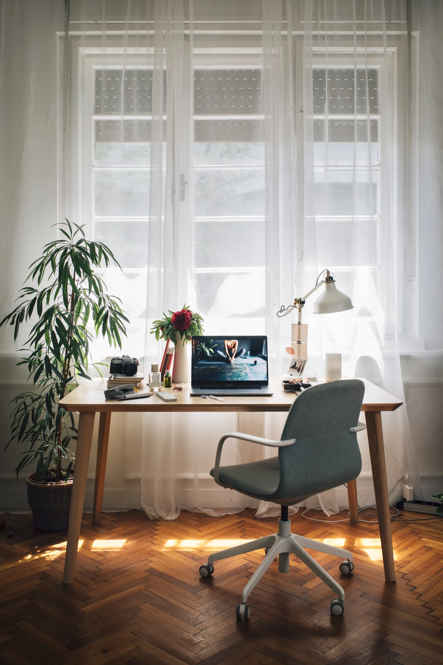 Working From Home Is a Breeze — for Men