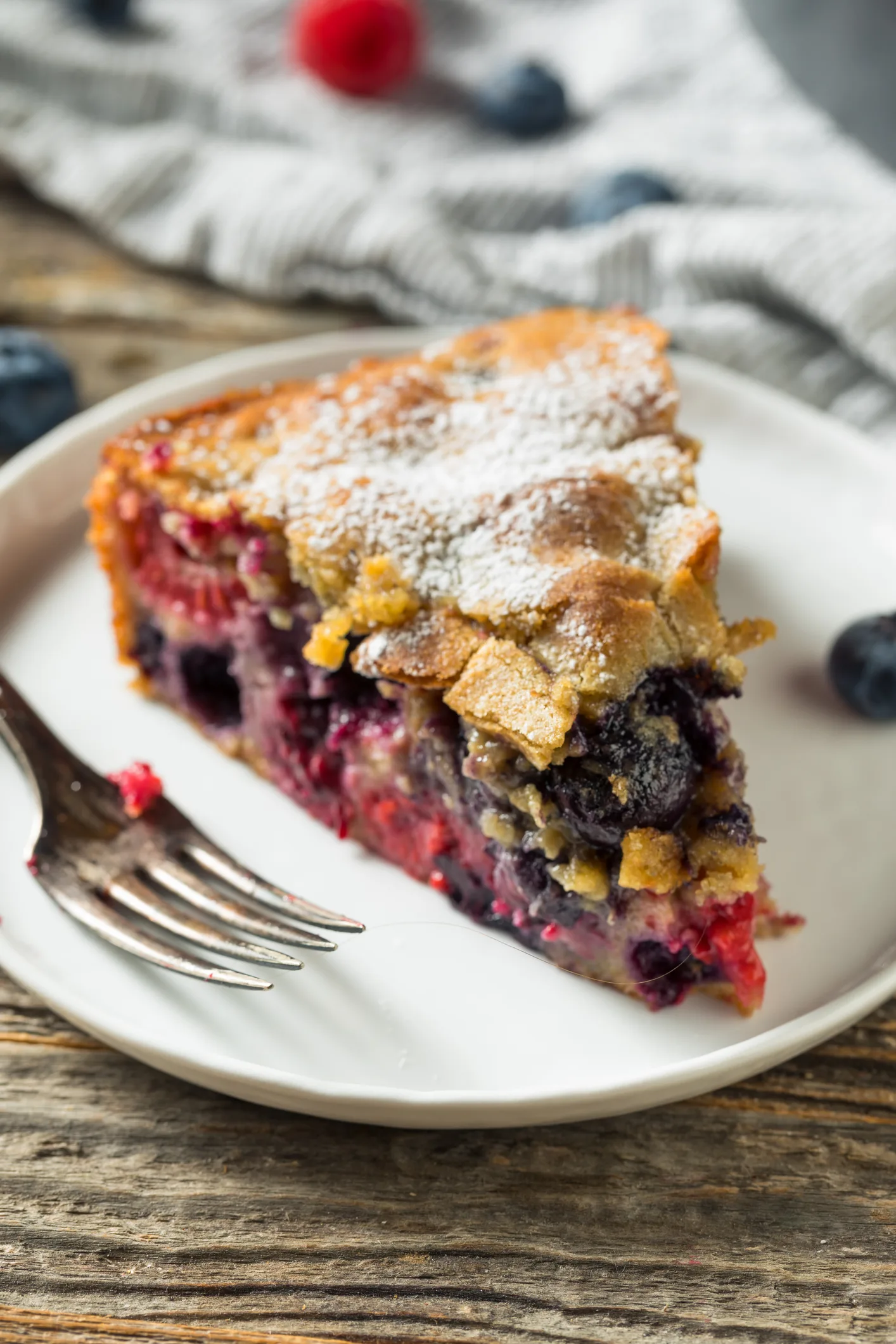 Blueberry Buckle: a beautiful, old-fashioned treat to make this summer