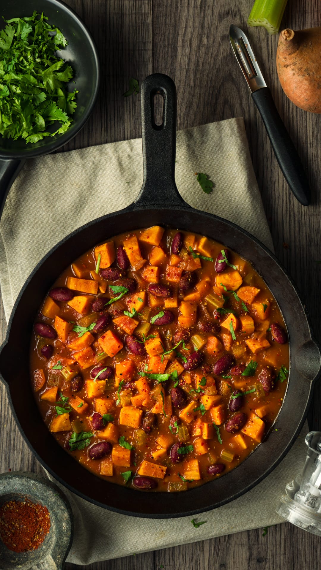 Receta de chili con carne, un platillo perfecto para acompañar tus nachos o una hamburguesa