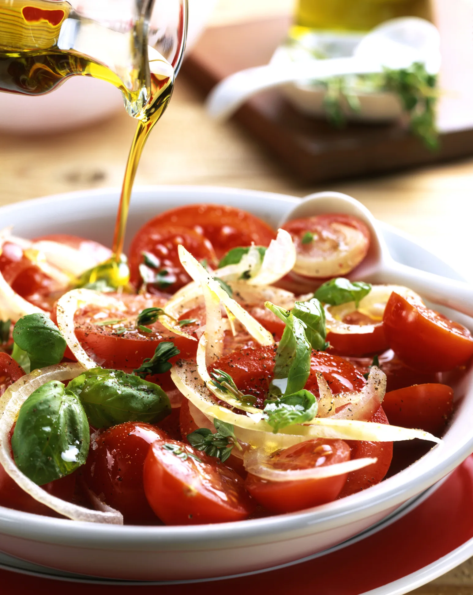 Nutrition expert warns skipping meals to lose weight can have reverse effect