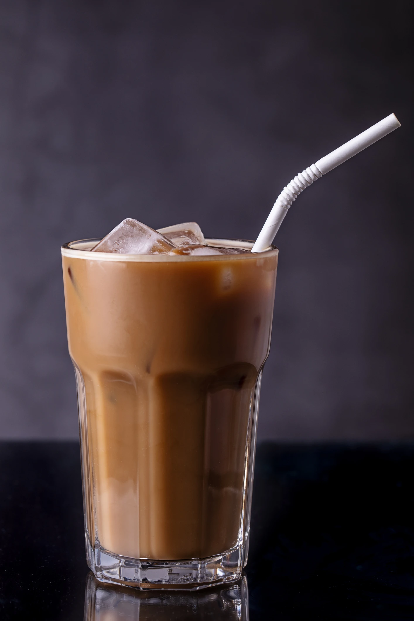 ¿Despertaste con calor? Sacúdete el sueño con un sabroso café frío de desayuno; aquí la receta