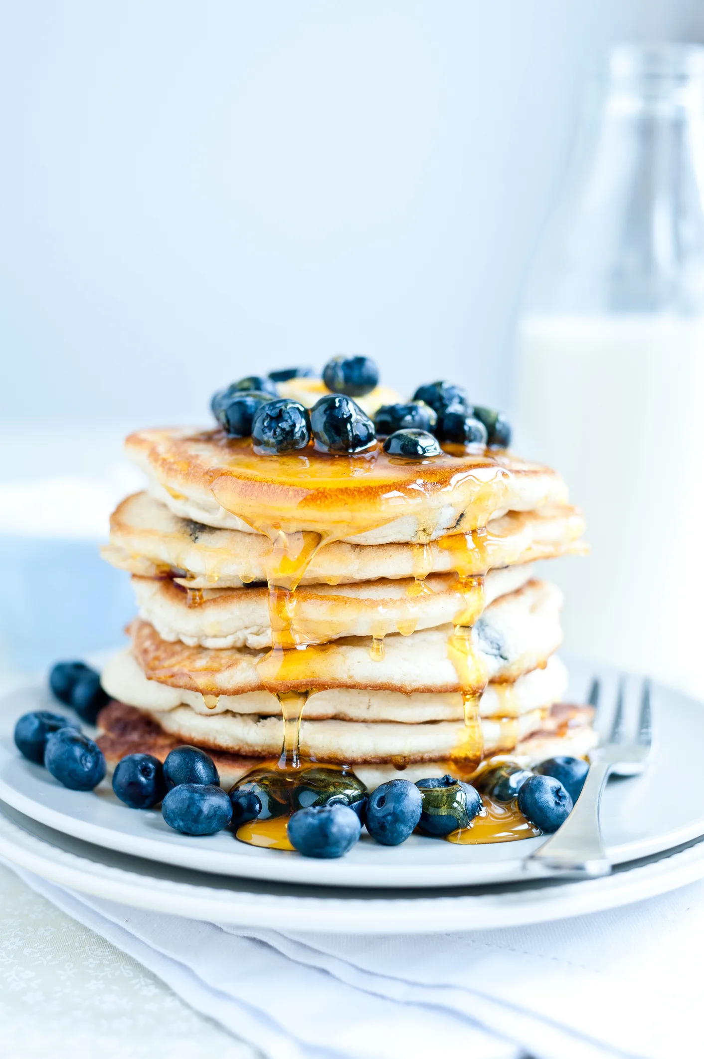 Para un desayuno súper rico, unas tortitas de avena y canela