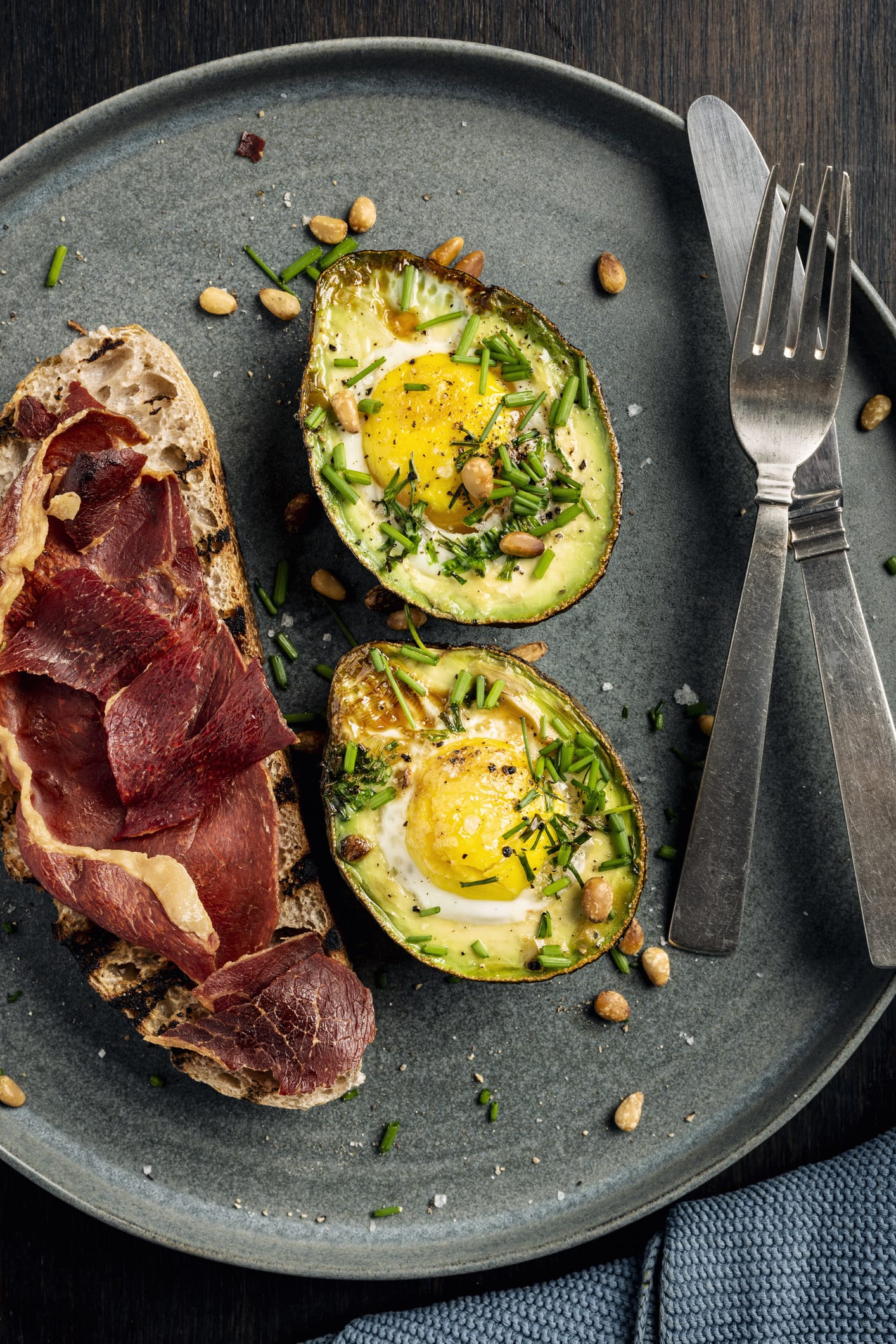 Keto diet foods: what to eat and what to avoid