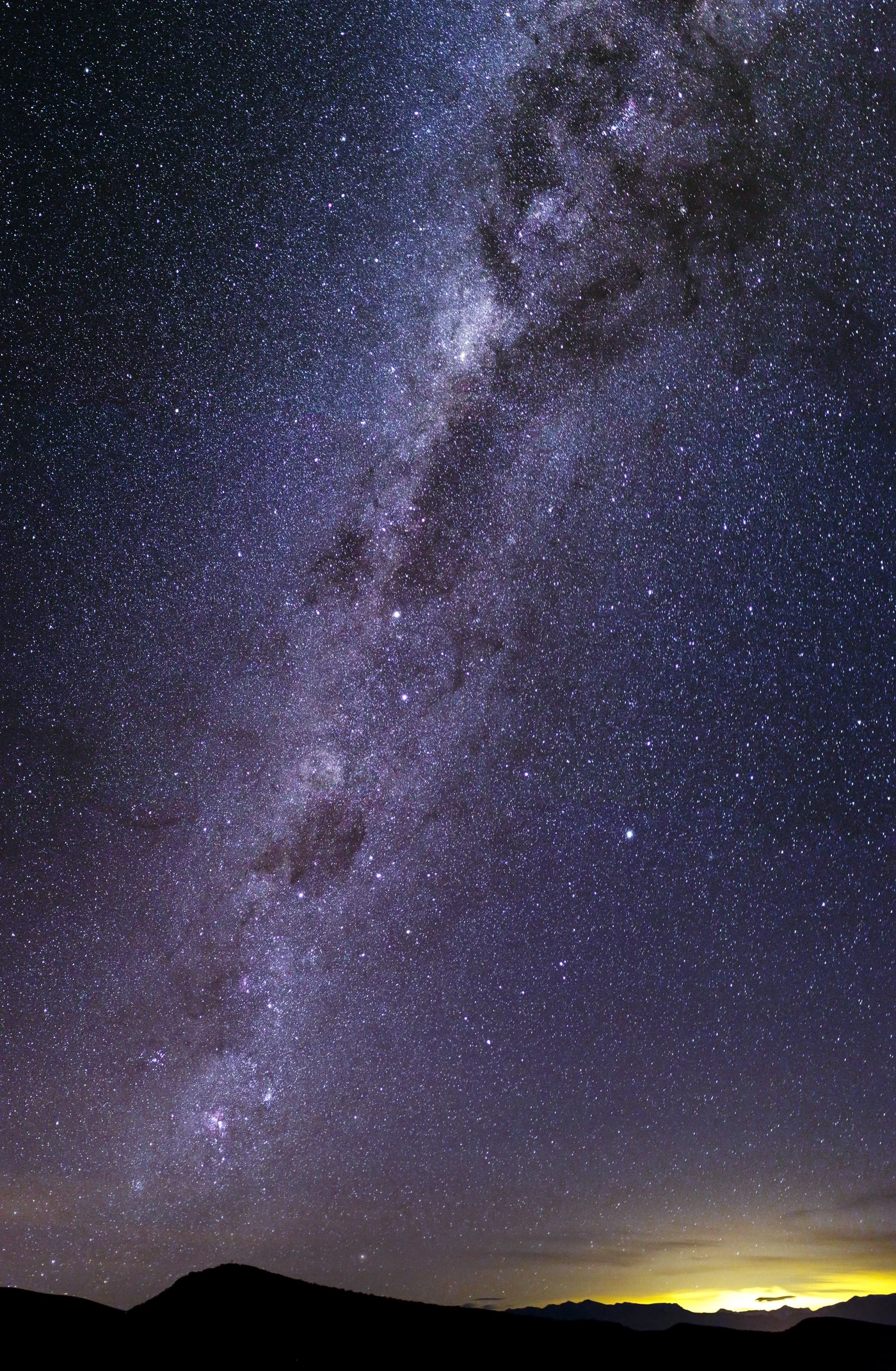 Buraco negro no centro da Via Láctea tem foto inédita divulgada por cientistas