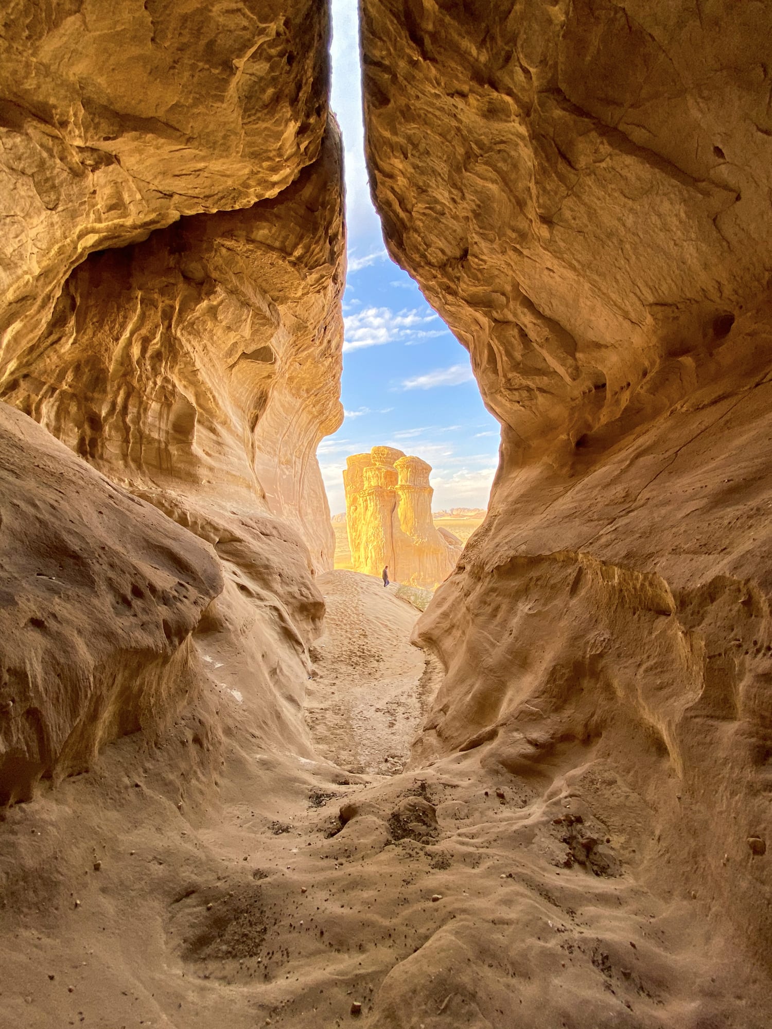 العلا.. مدينة سعودية تتأرجح بين مواقع جذب معاصرة والحفاظ على تاريخ مذهل