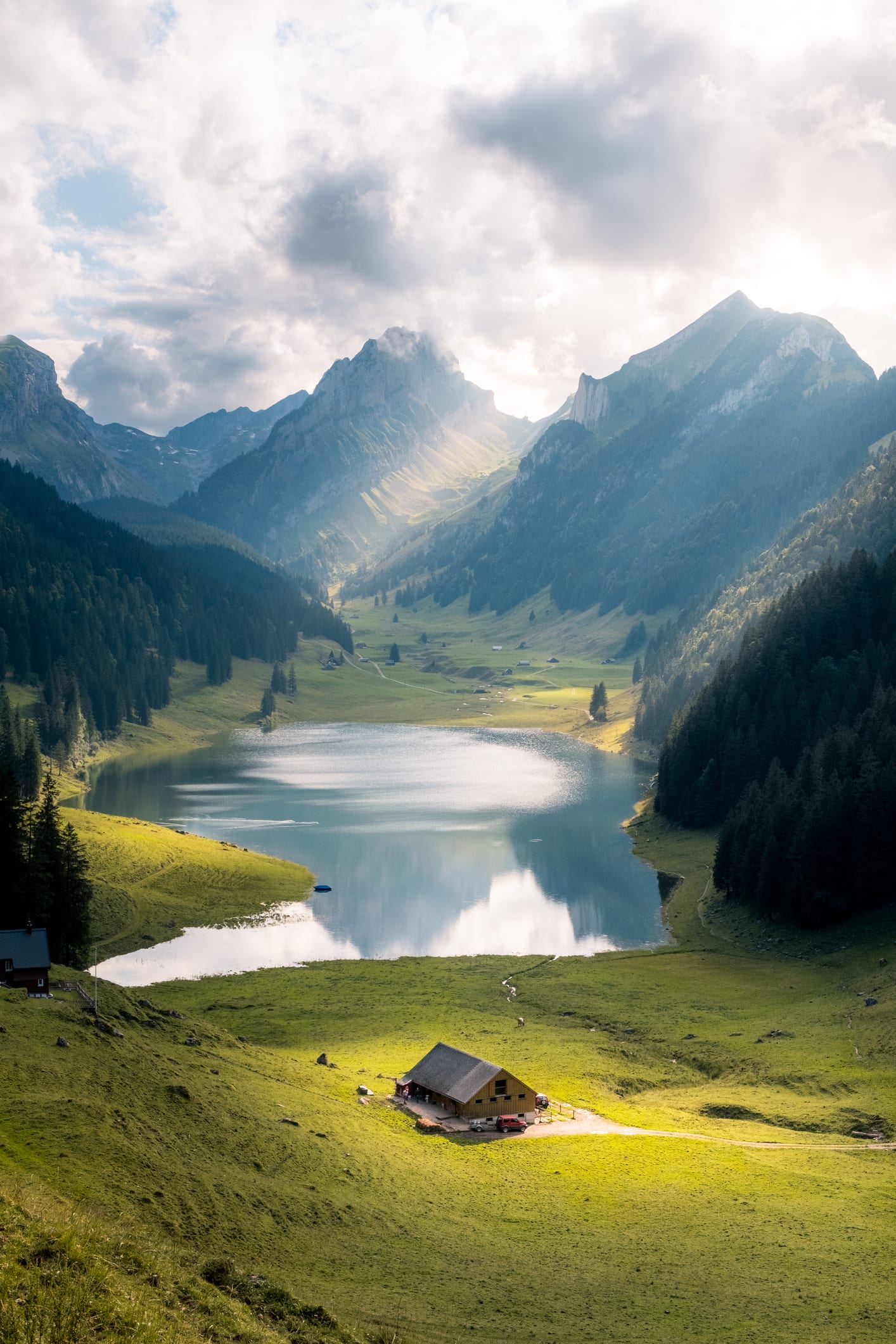 The Best Luxury Cabins in the UK Are a Sight to Behold