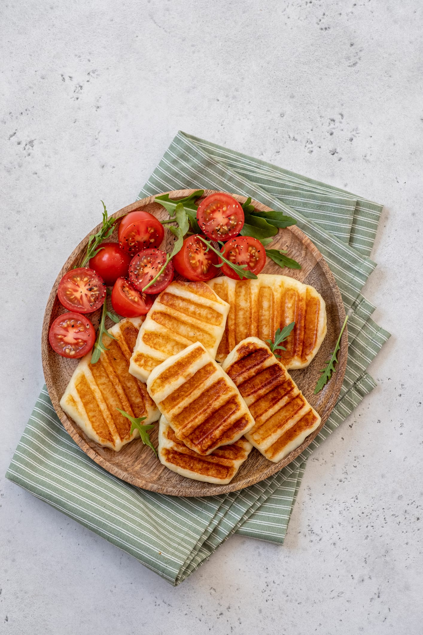 All for one: Roasted halloumi, red onion and clementine salad 
