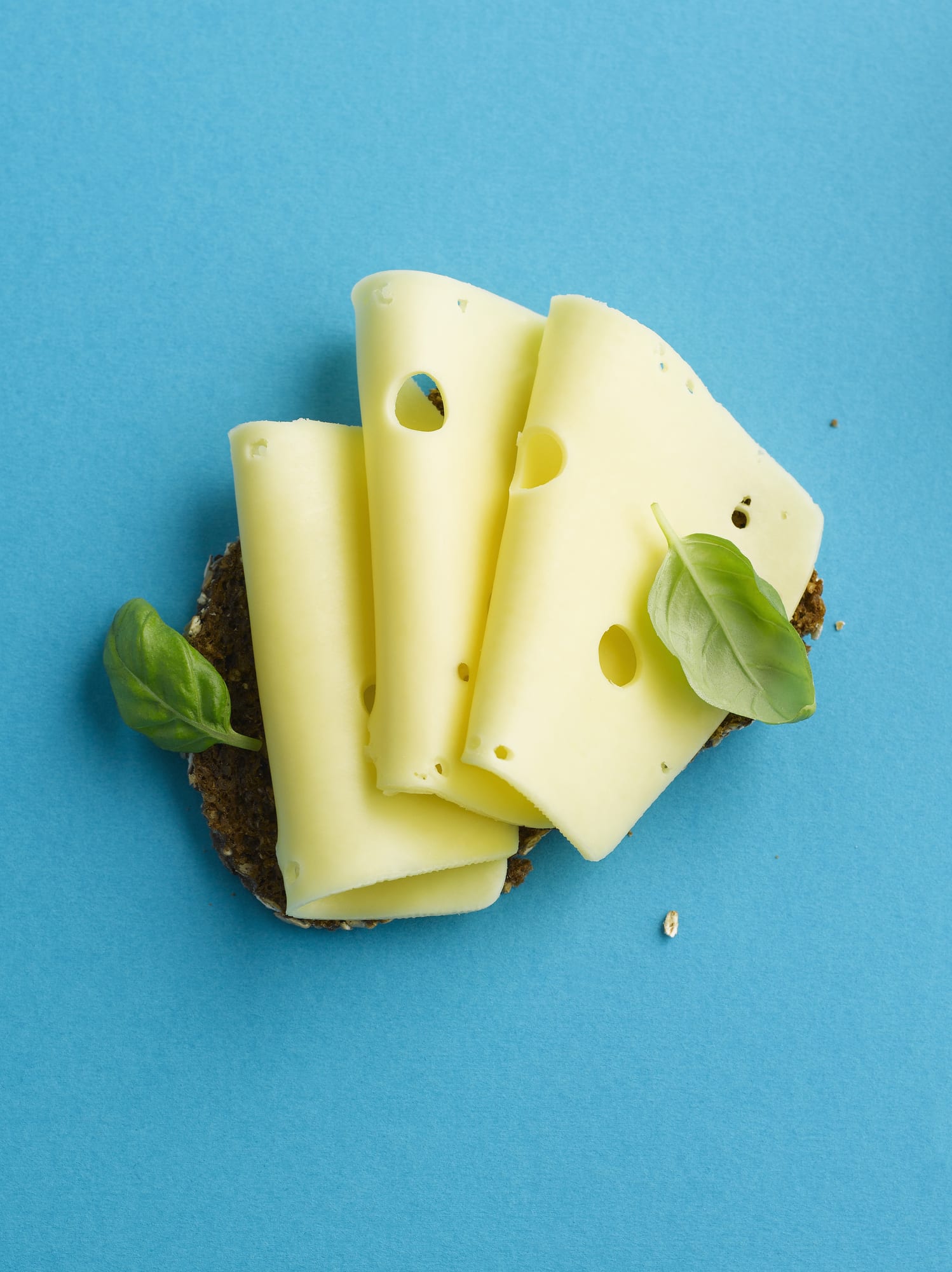 ماذا يحدث للجسم عند التخلي تماما عن تناول الأجبان؟