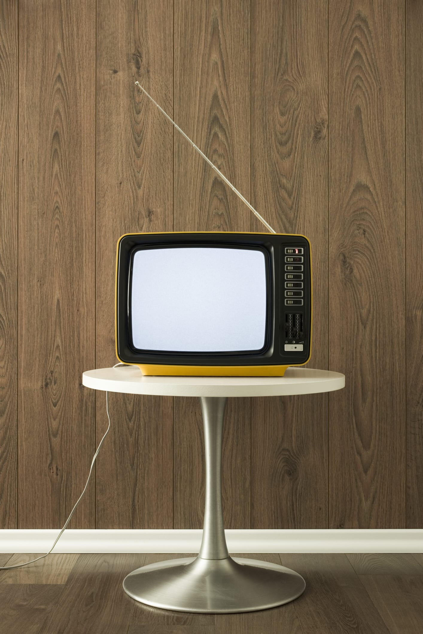 Crollano gli ascolti della televisione tradizionale