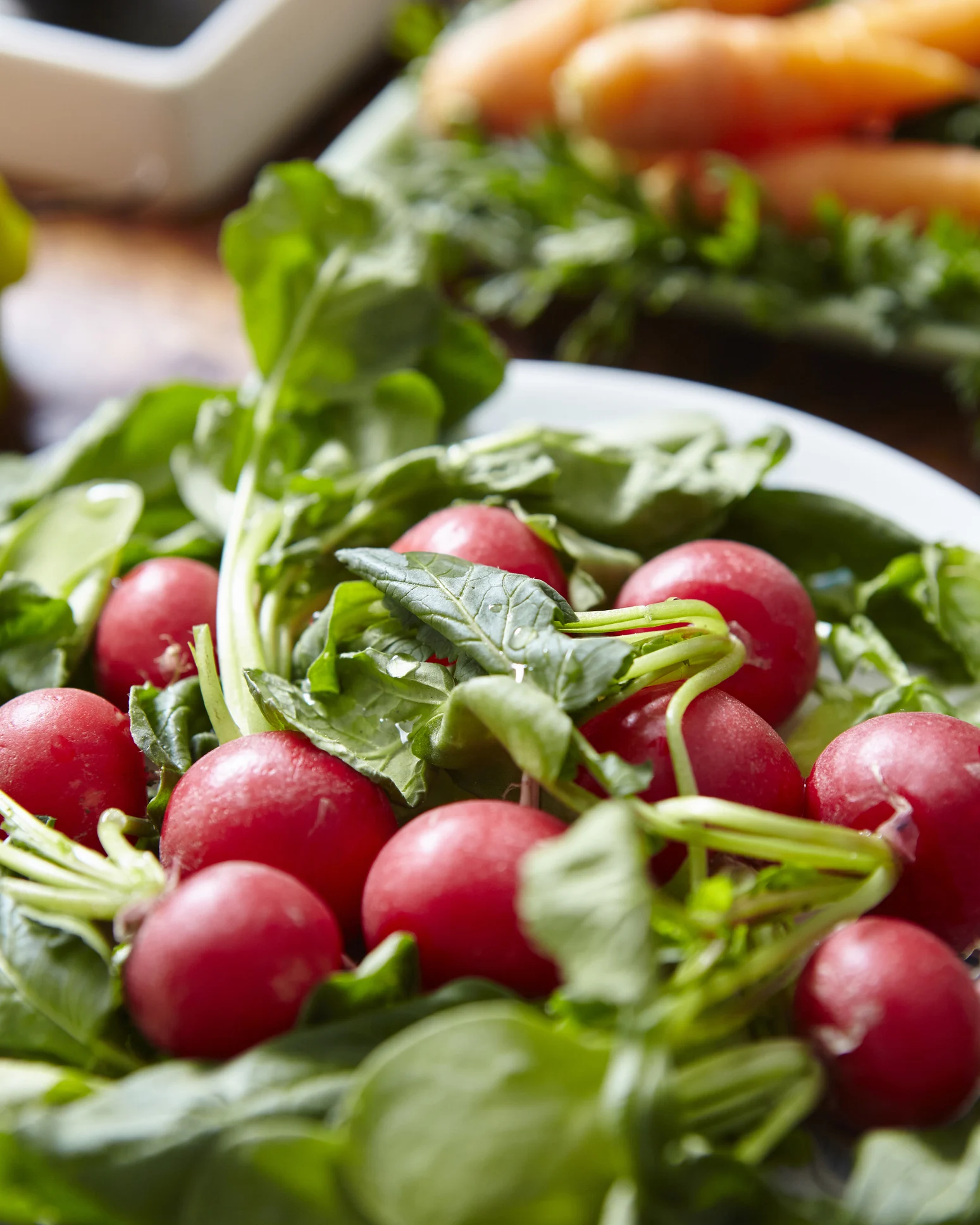 حِمية الأغذية النيئة.. تعرف على فوائدها