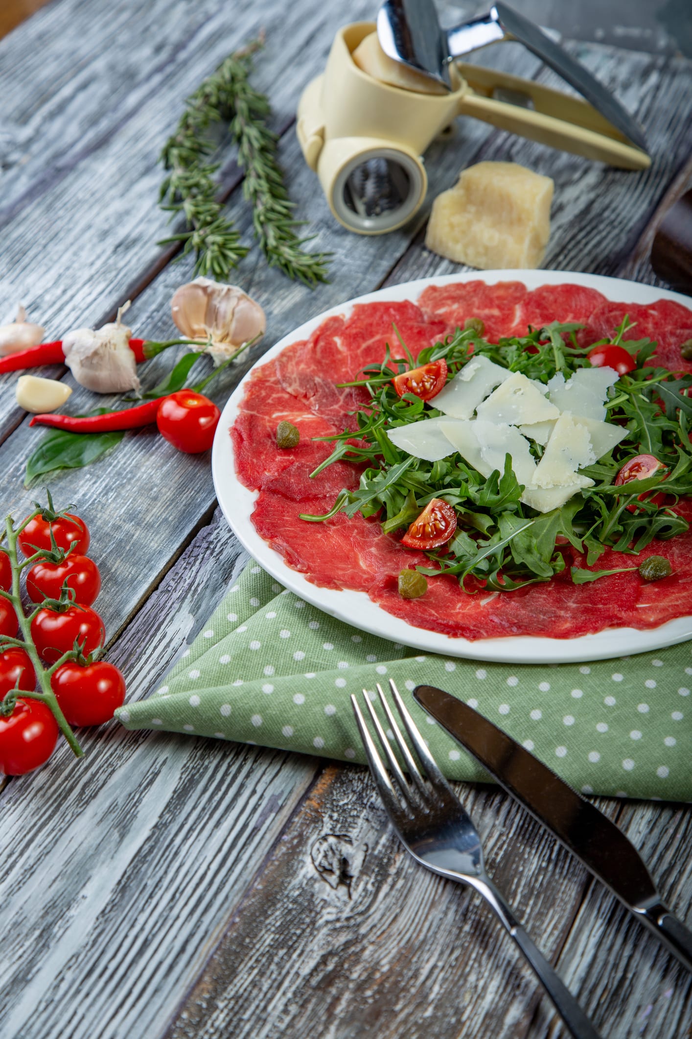 Beef Carpaccio: a mouthwatering, no-bake recipe for an easy Italian appetizer