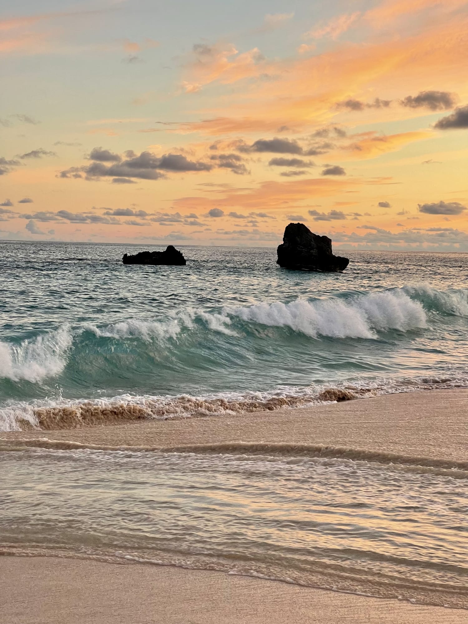 From Bali to Bermuda: 6 tropical destinations that make it easy to live and work remotely