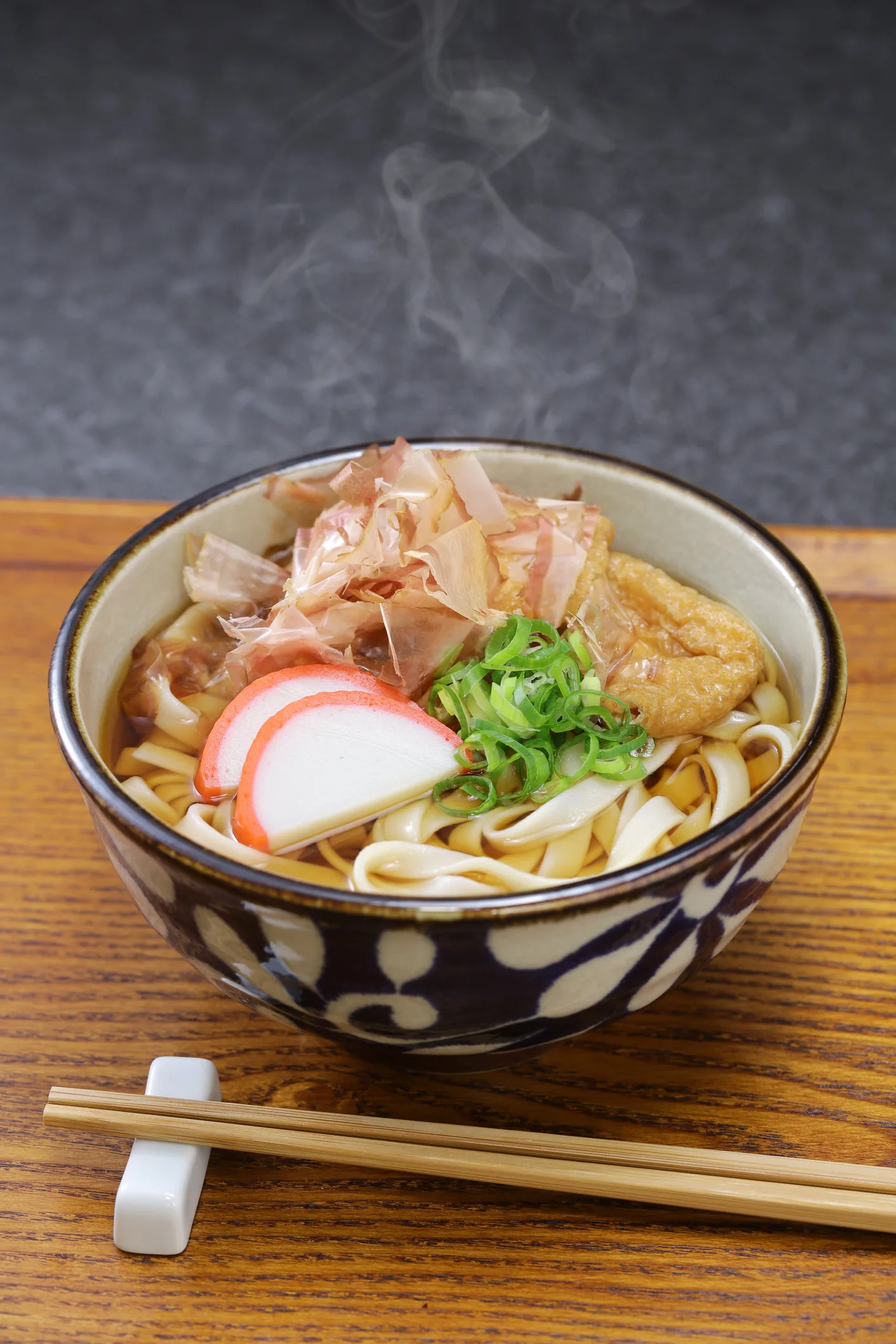 全国5000人超に聞く「一番好きなうどんチェーン店」　1位「丸亀製麺」2位「はなまるうどん」…3位は？　人気ローカルチェーンも続々