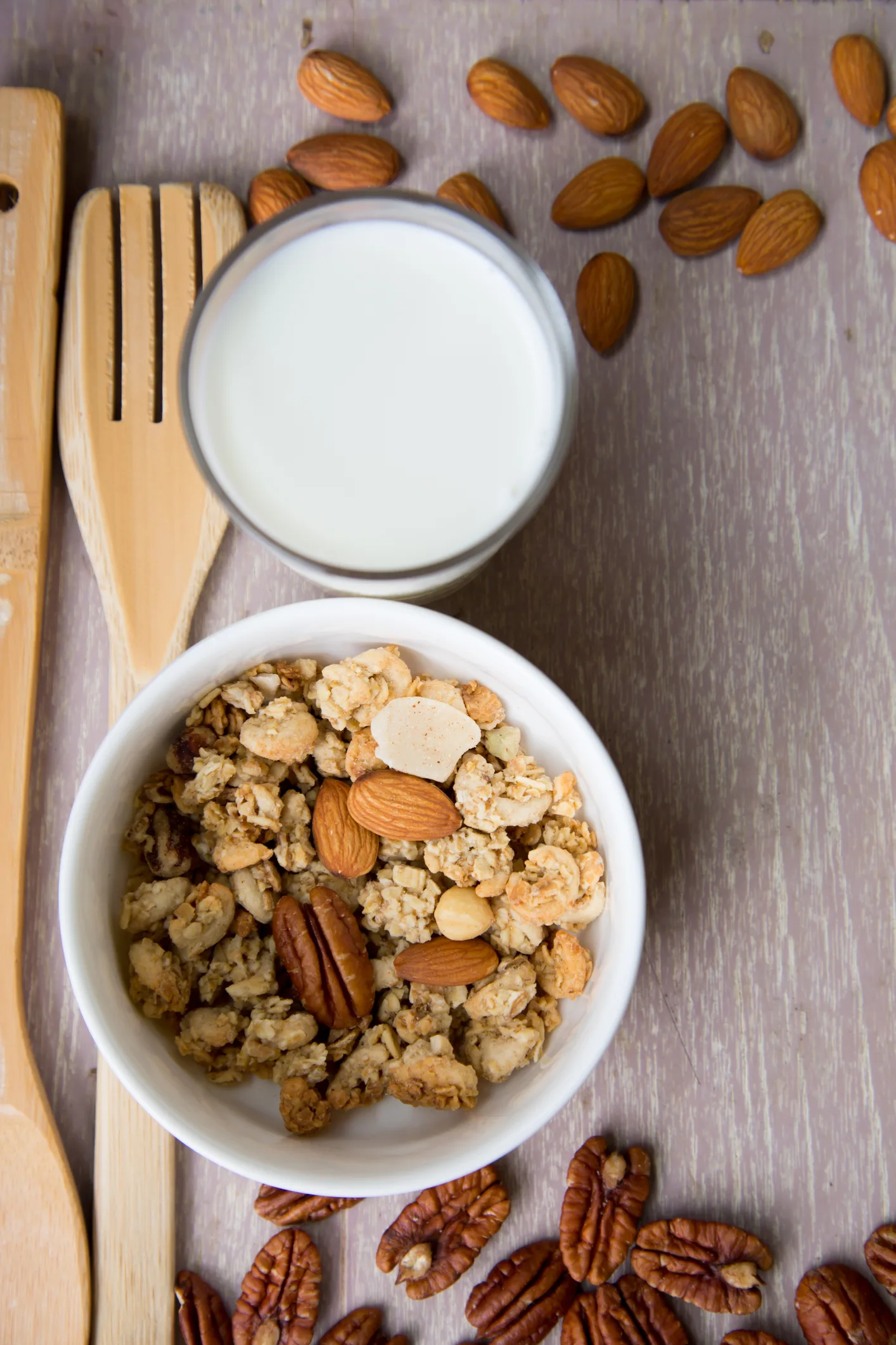 Hungry between meals? Eat this, not that