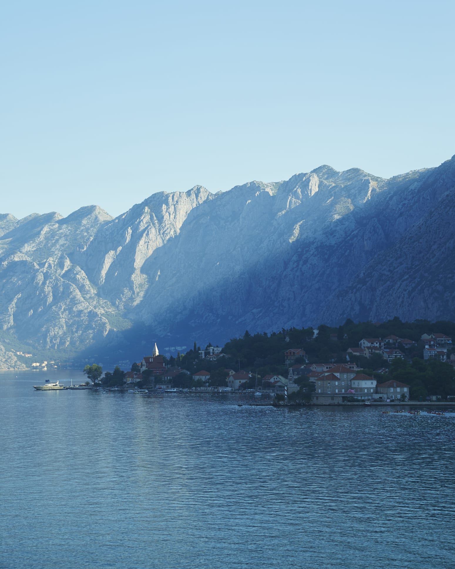 Los paraísos desconocidos de Europa a los que viajar desde solo 30 euros: de Albania a Montenegro