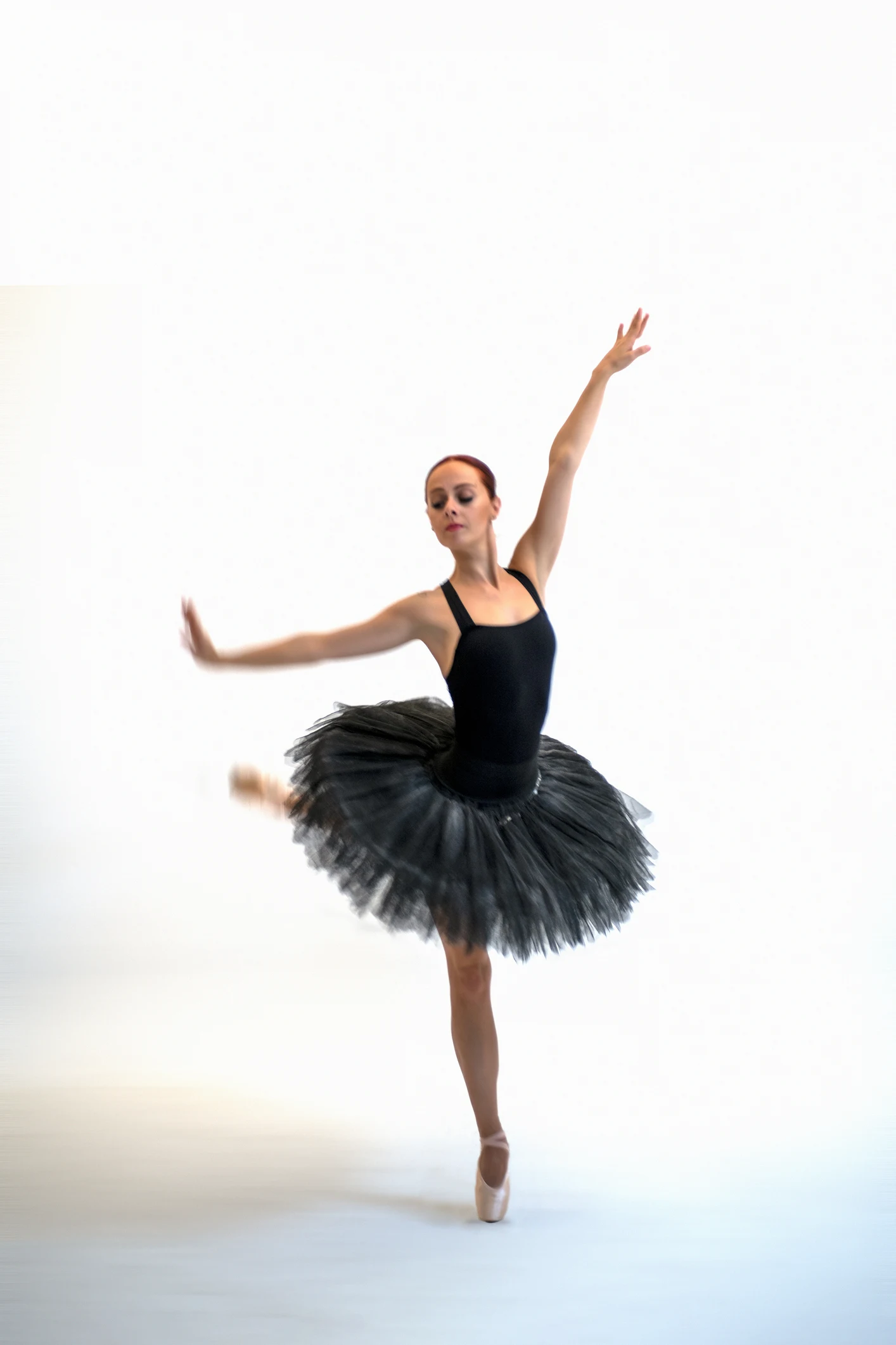 Ballerina Berhijab Pertama Di Dunia, Kenali Si Cantik Manis Stephanie Kurlow