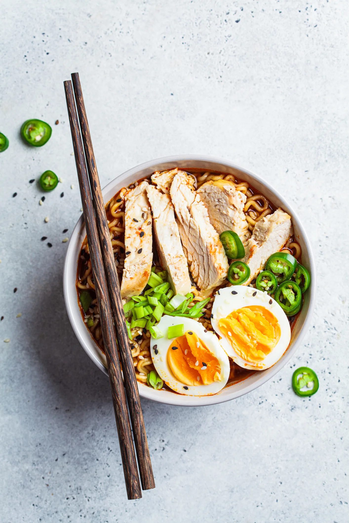 El ramen sí puede ser muy sano: estas son las claves para lograrlo en casa