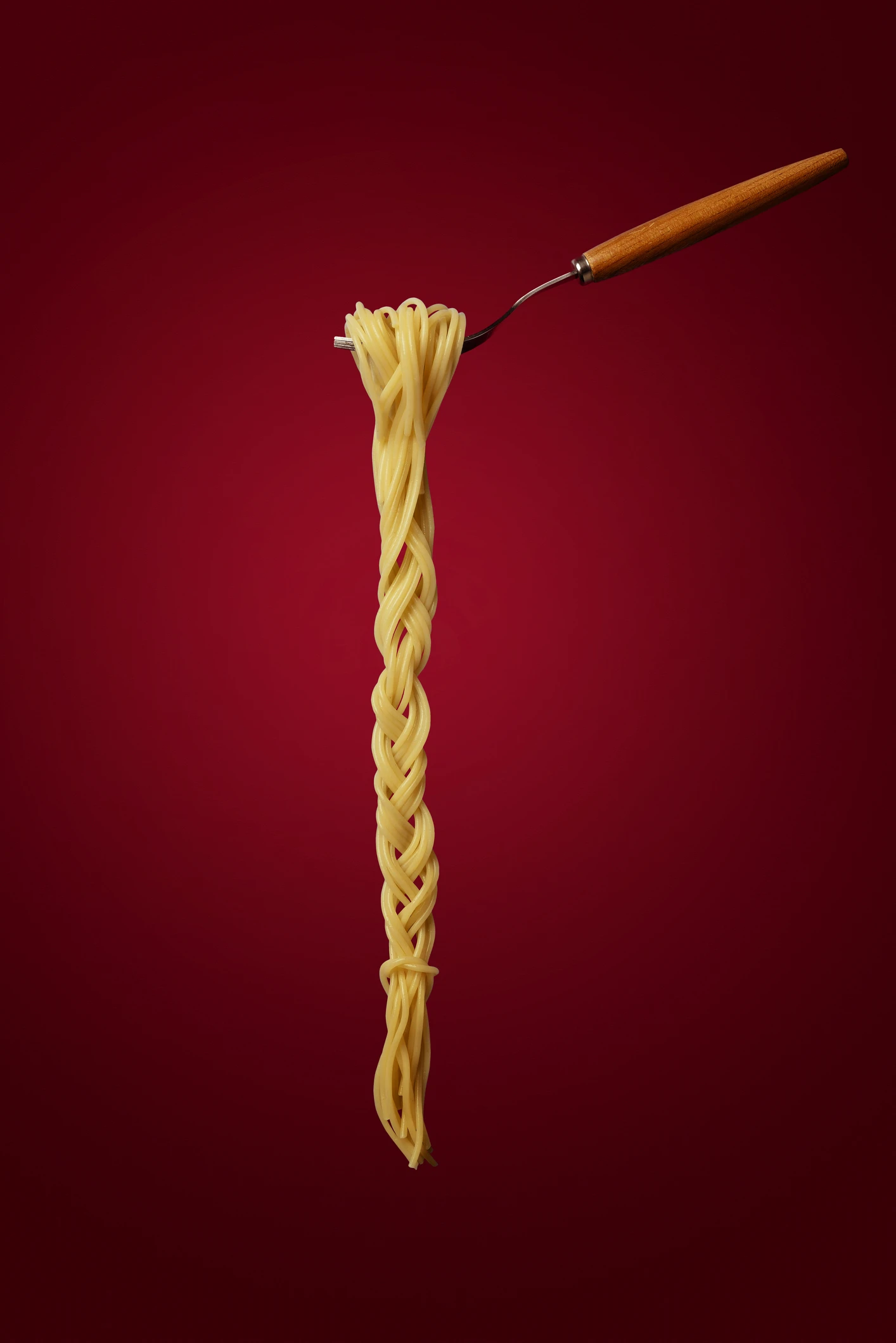 La pasta si attacca sempre sul fondo della padella? Il trucco per evitare il fattaccio