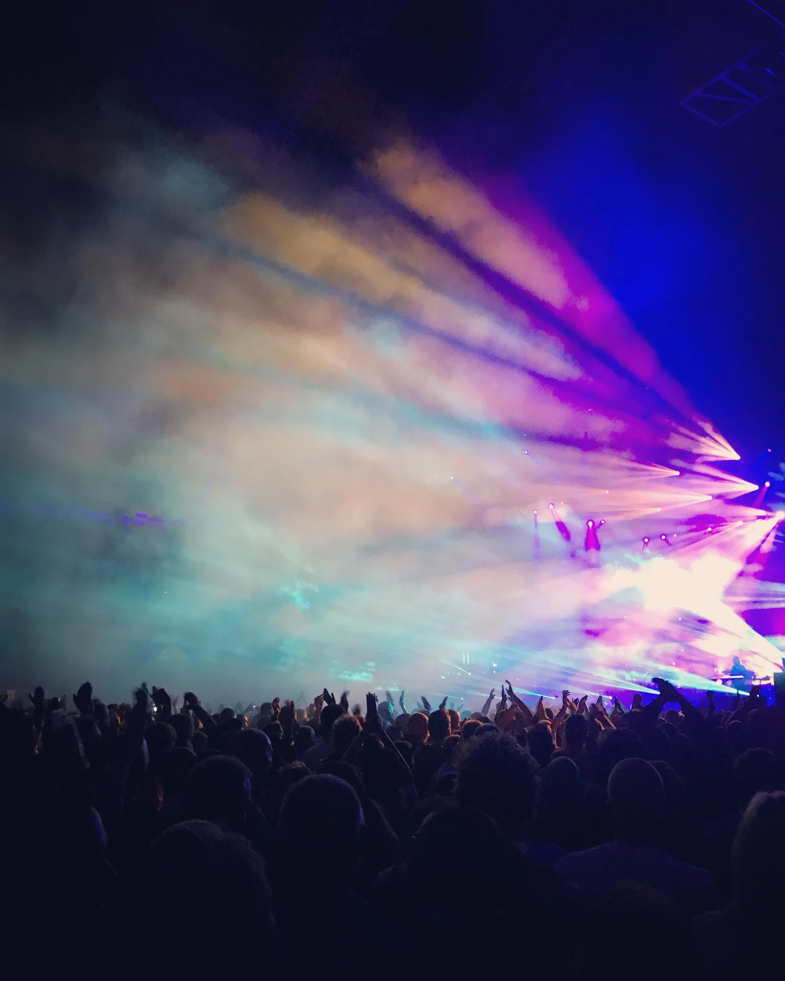 Những mầm gió gen Y, Z: Cú chạm thế hệ vào tương lai nhạc Việt?