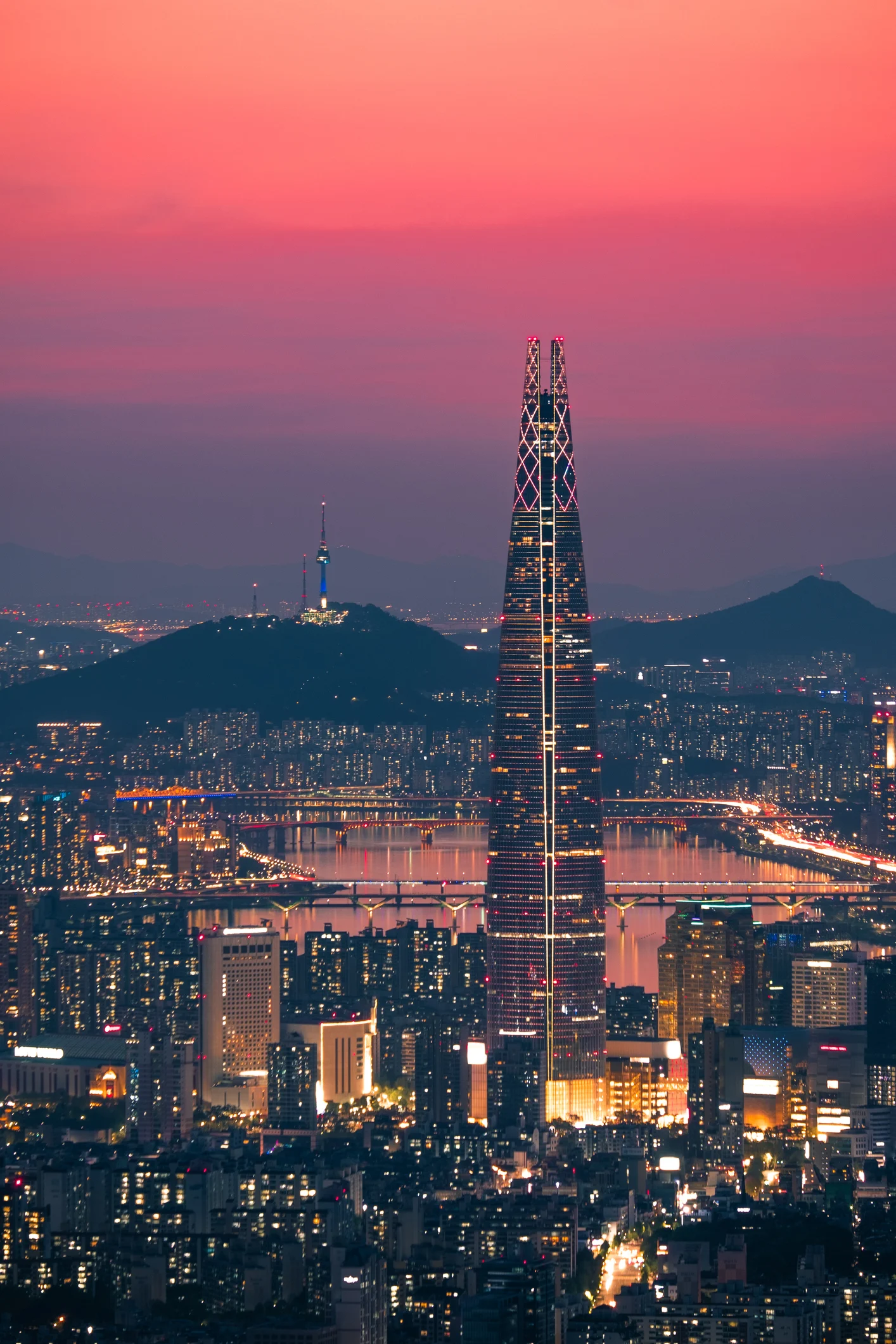 Seoul muốn bỏ nhà bán hầm, nhiều người lo 'không biết chuyển dân đi đâu'