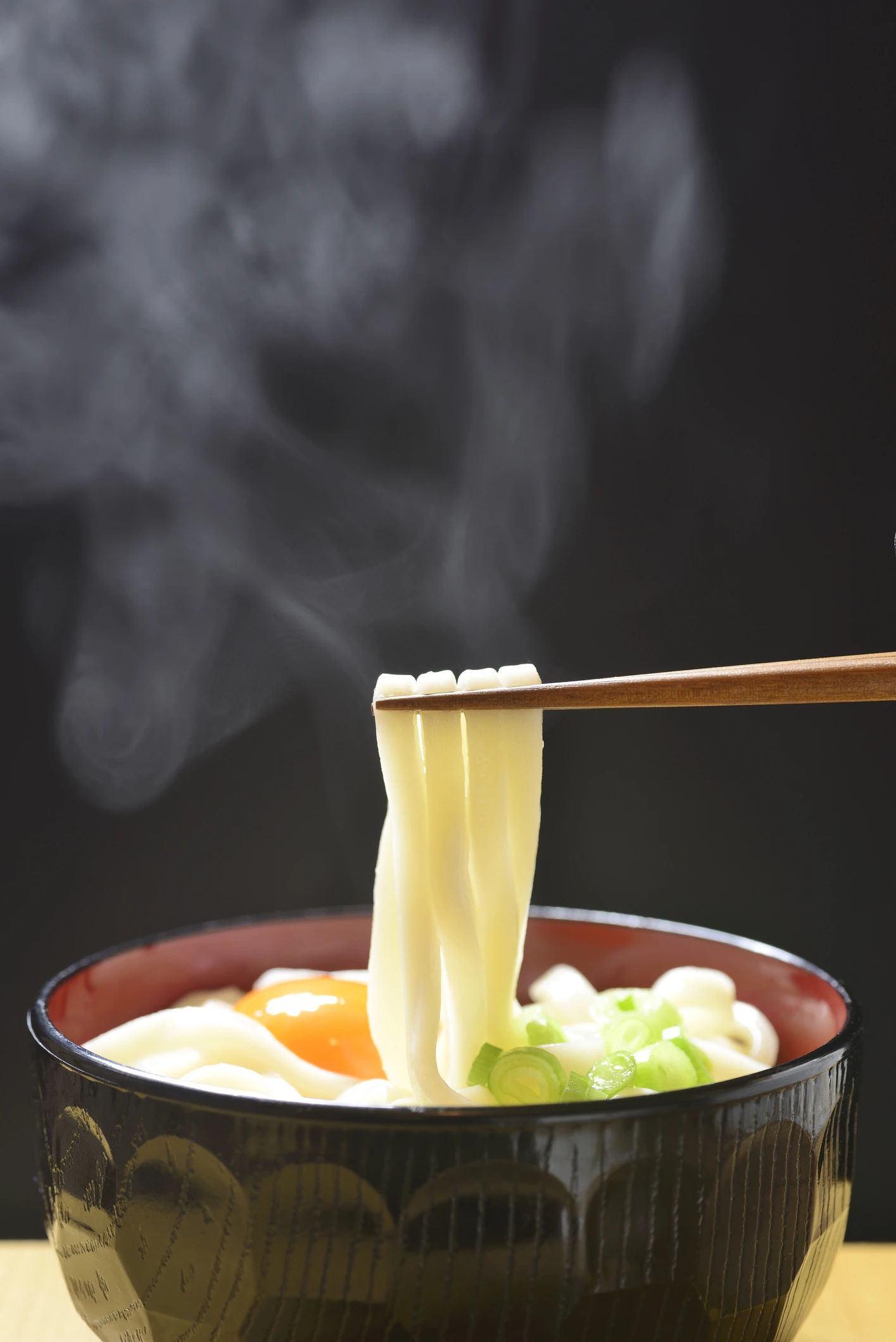 全国5000人超に聞く「一番好きなうどんチェーン店」　1位「丸亀製麺」2位「はなまるうどん」…3位は？　人気ローカルチェーンも続々