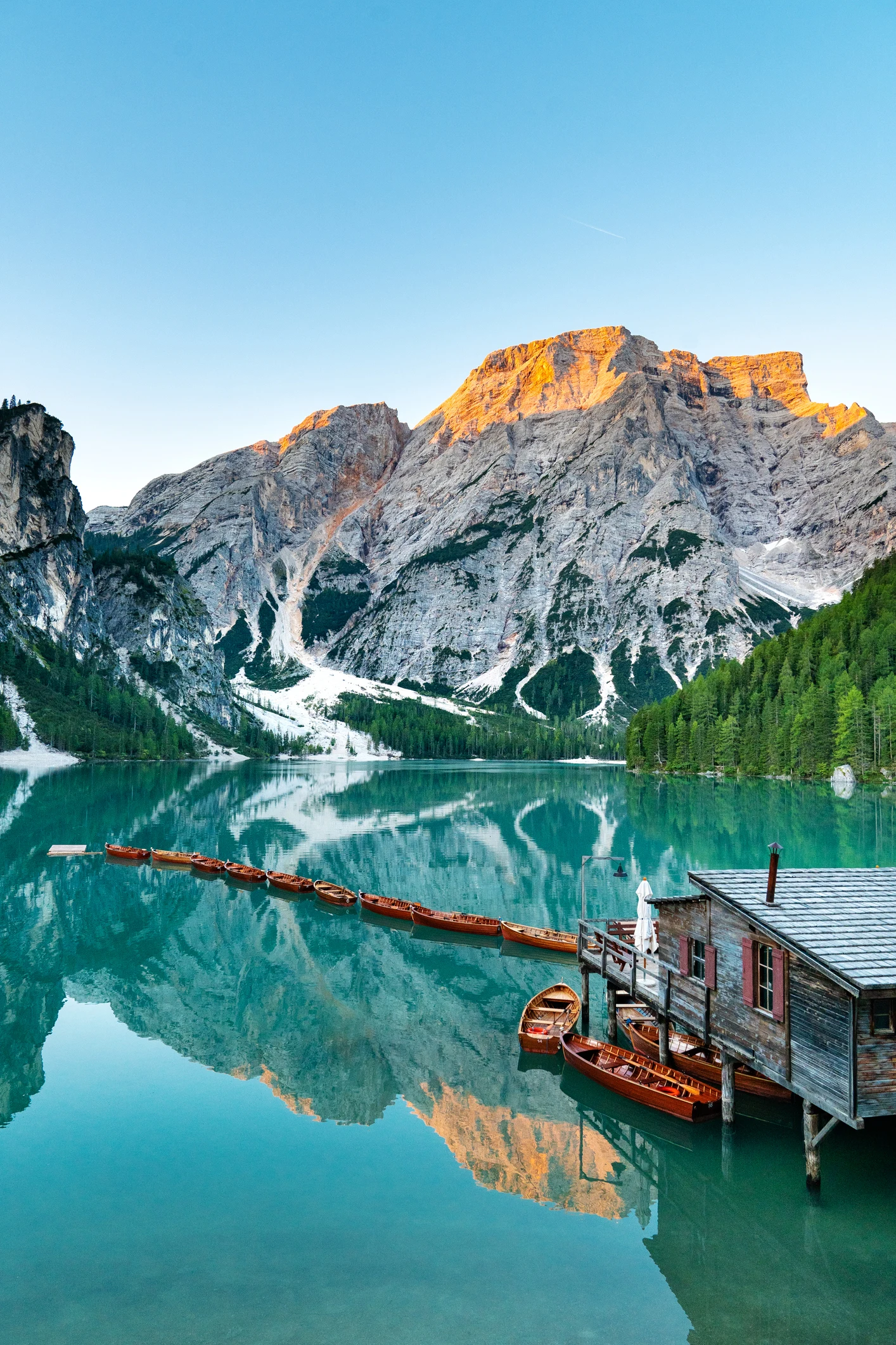 Lago di Braies, alla scoperta di una meraviglia dell’Alto Adige