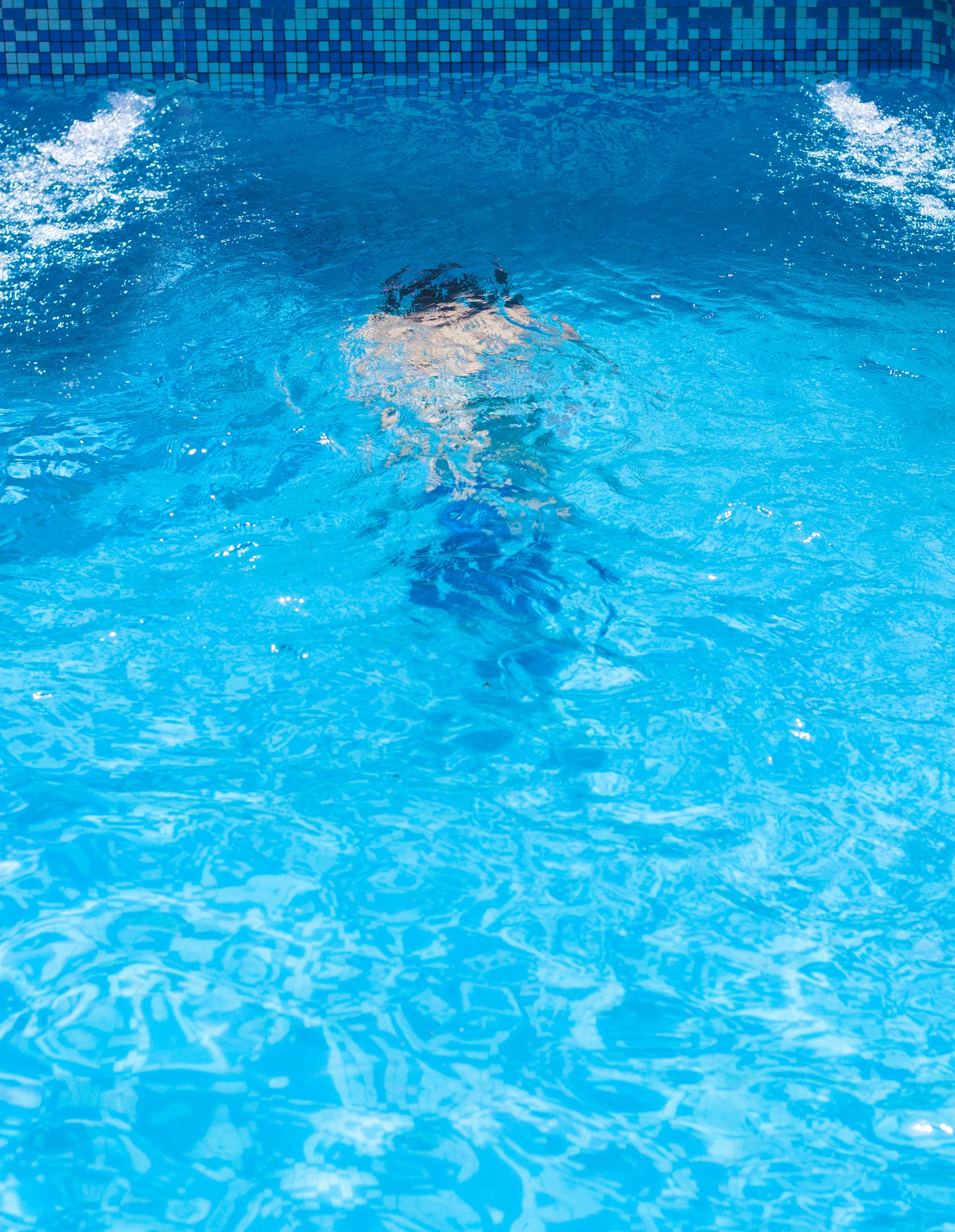 Celtics’ Jaylen Brown goes full Michael Phelps with insane underwater workout