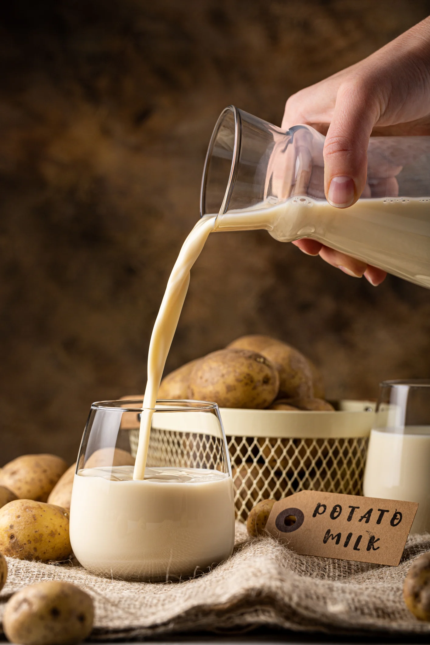 ثروة غنية للجسم.. ما هي فوائد الحليب لصحة الأسنان؟