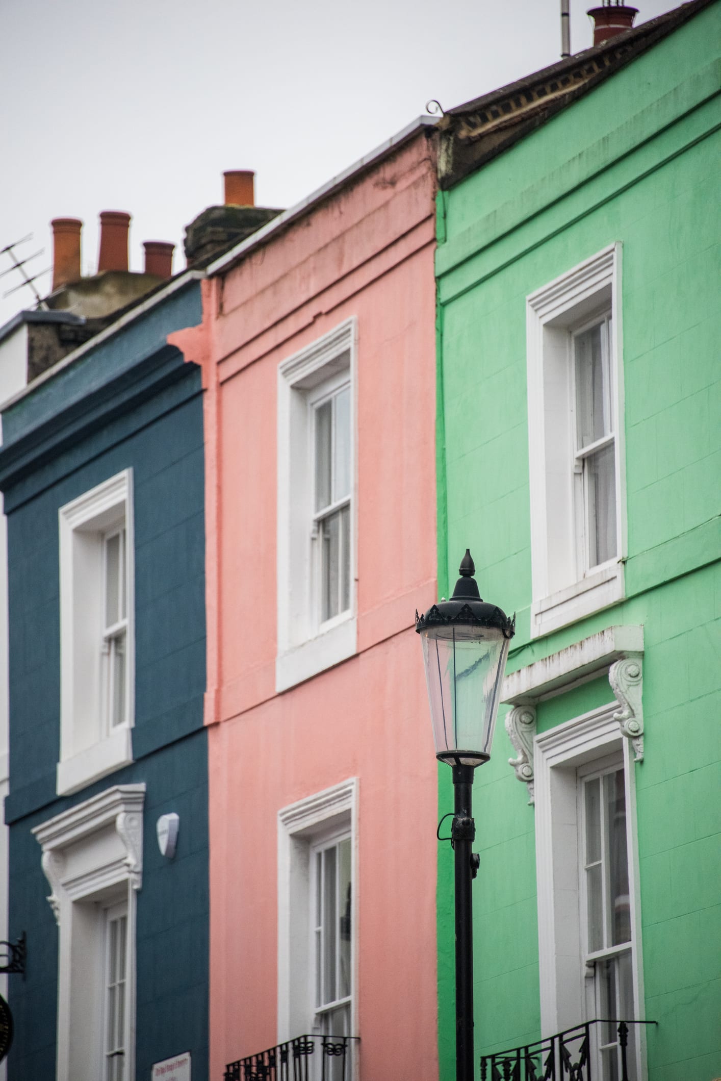 I live in Notting Hill, London. Here are 5 things I wish tourists knew before visiting.