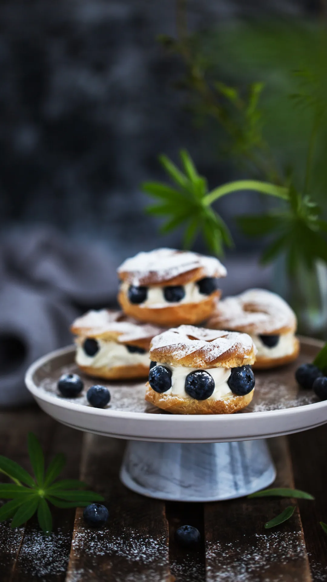 Air fryer lemon puff bars