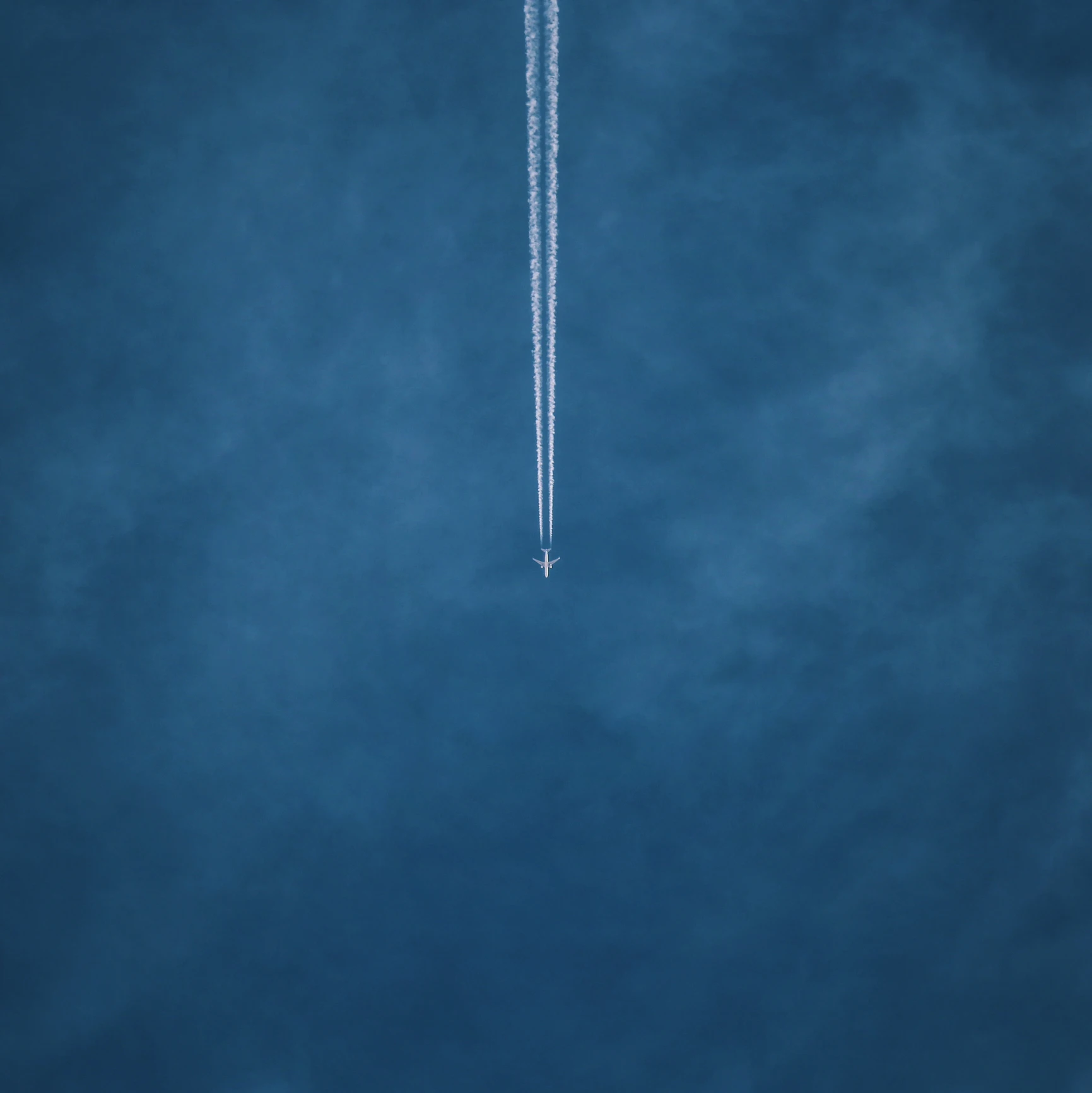 Un pilote d’avion fait une sieste de 10 minutes en plein vol, sa compagnie aérienne le licencie