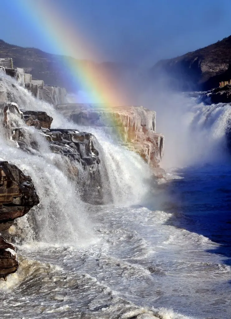 Incredible waterfalls surrounded by lush rainforest wows travellers